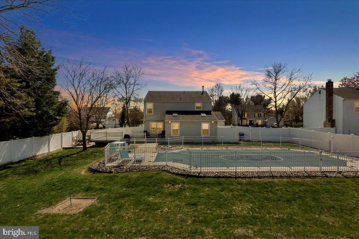 Sewell, New Jersey 08080, United States, 3 Bedrooms Bedrooms, ,3 BathroomsBathrooms,Residential,Coming Soon,89217