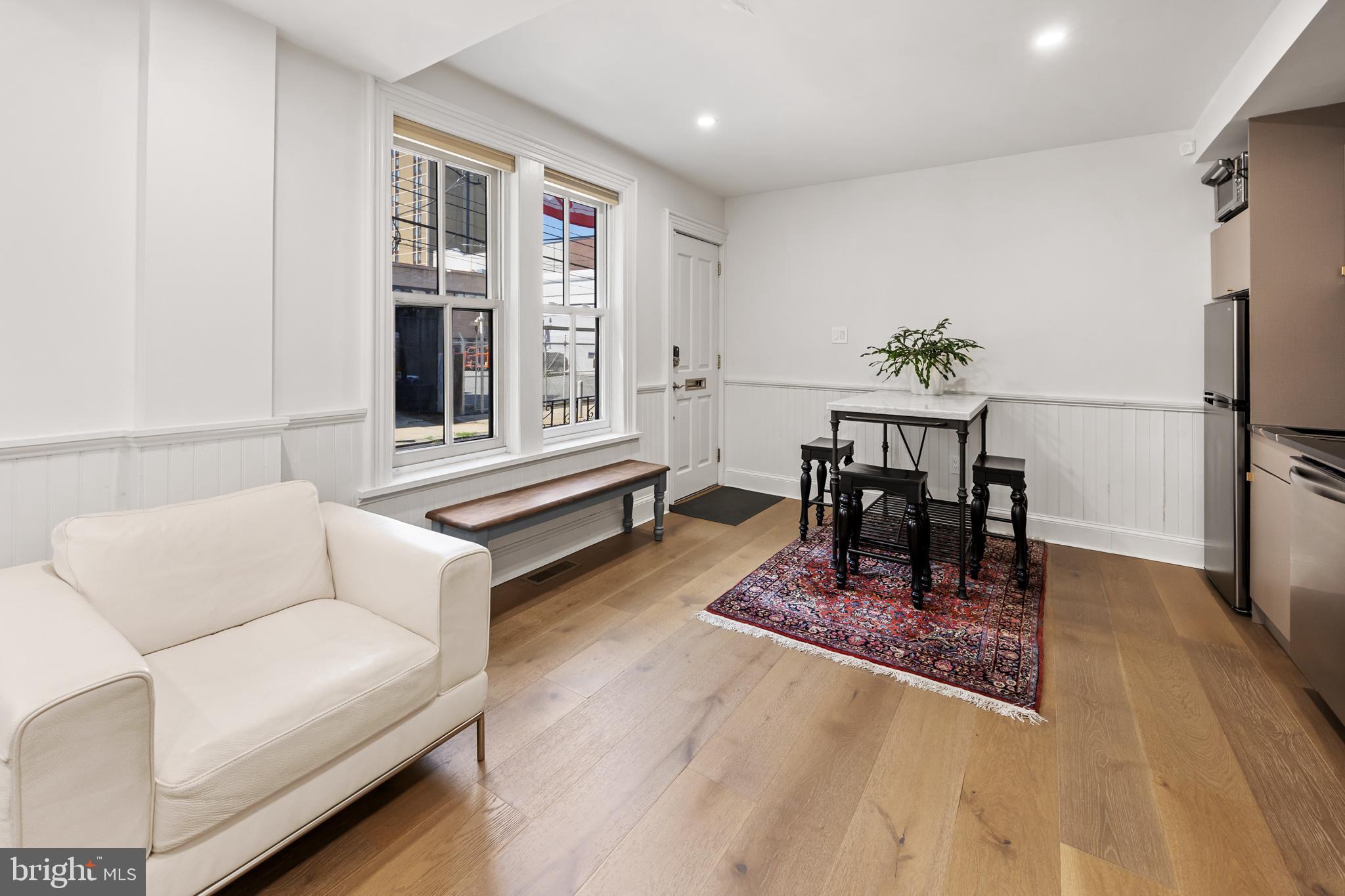 FAIRMOUNT - Residential