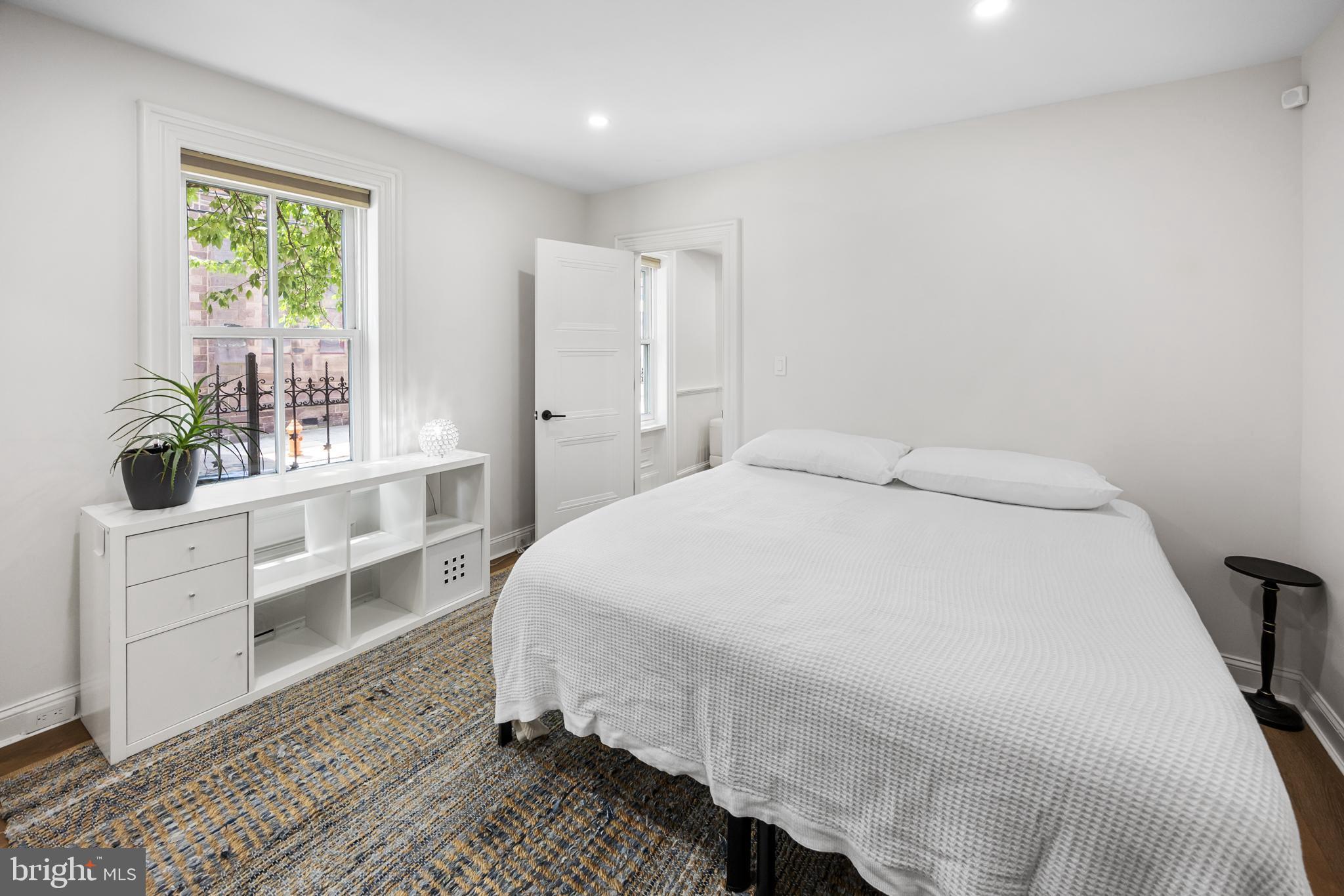 FAIRMOUNT - Residential