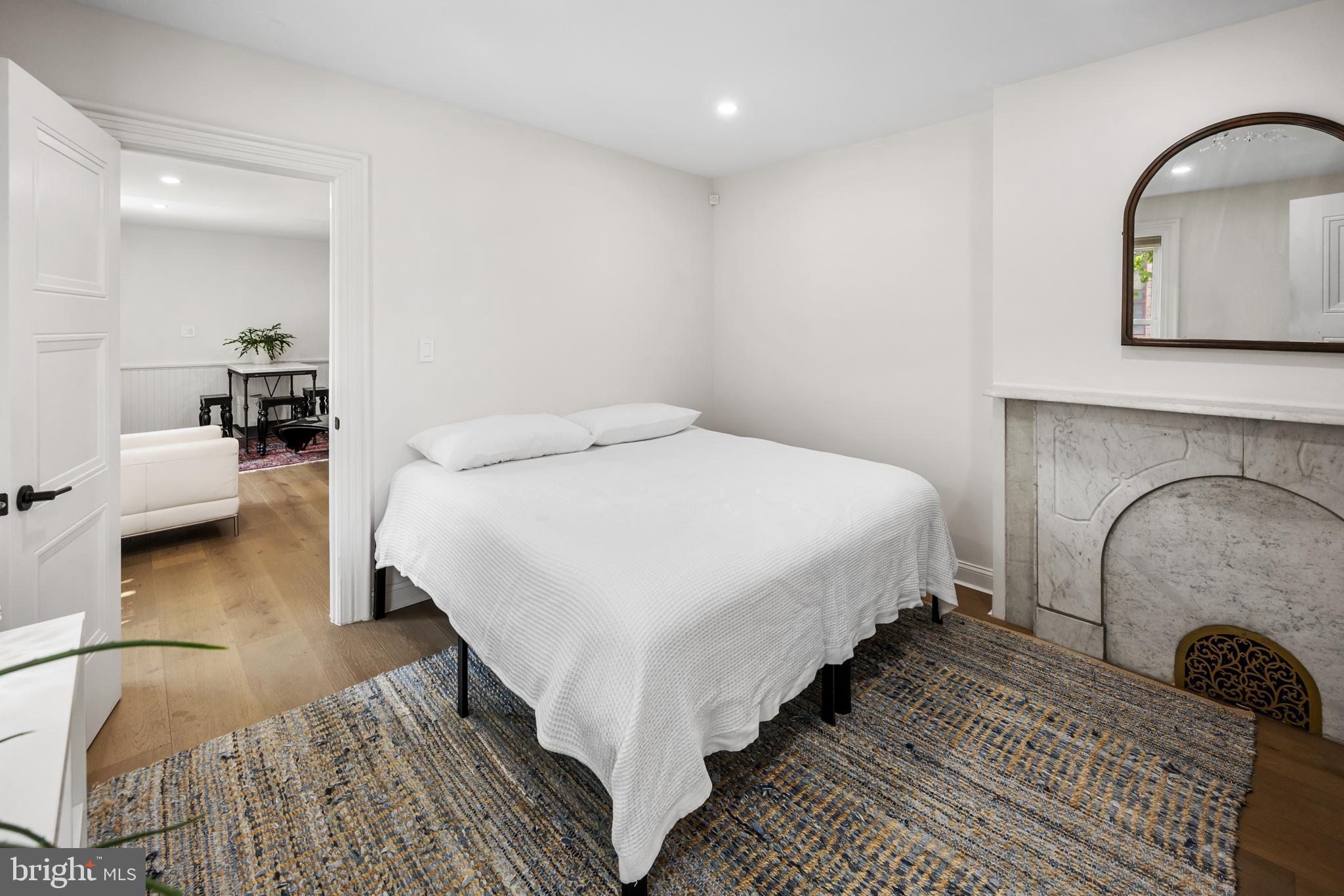 FAIRMOUNT - Residential