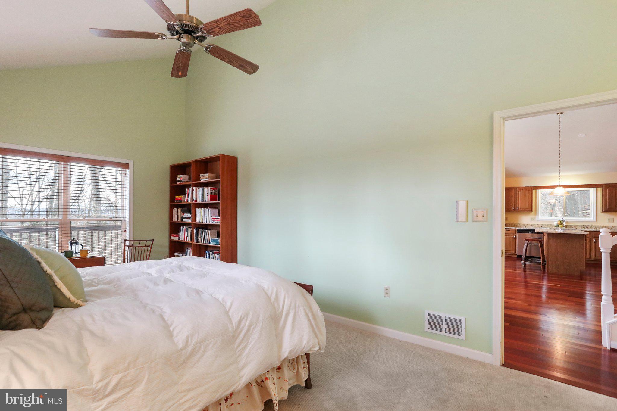 THE WOODS - Residential