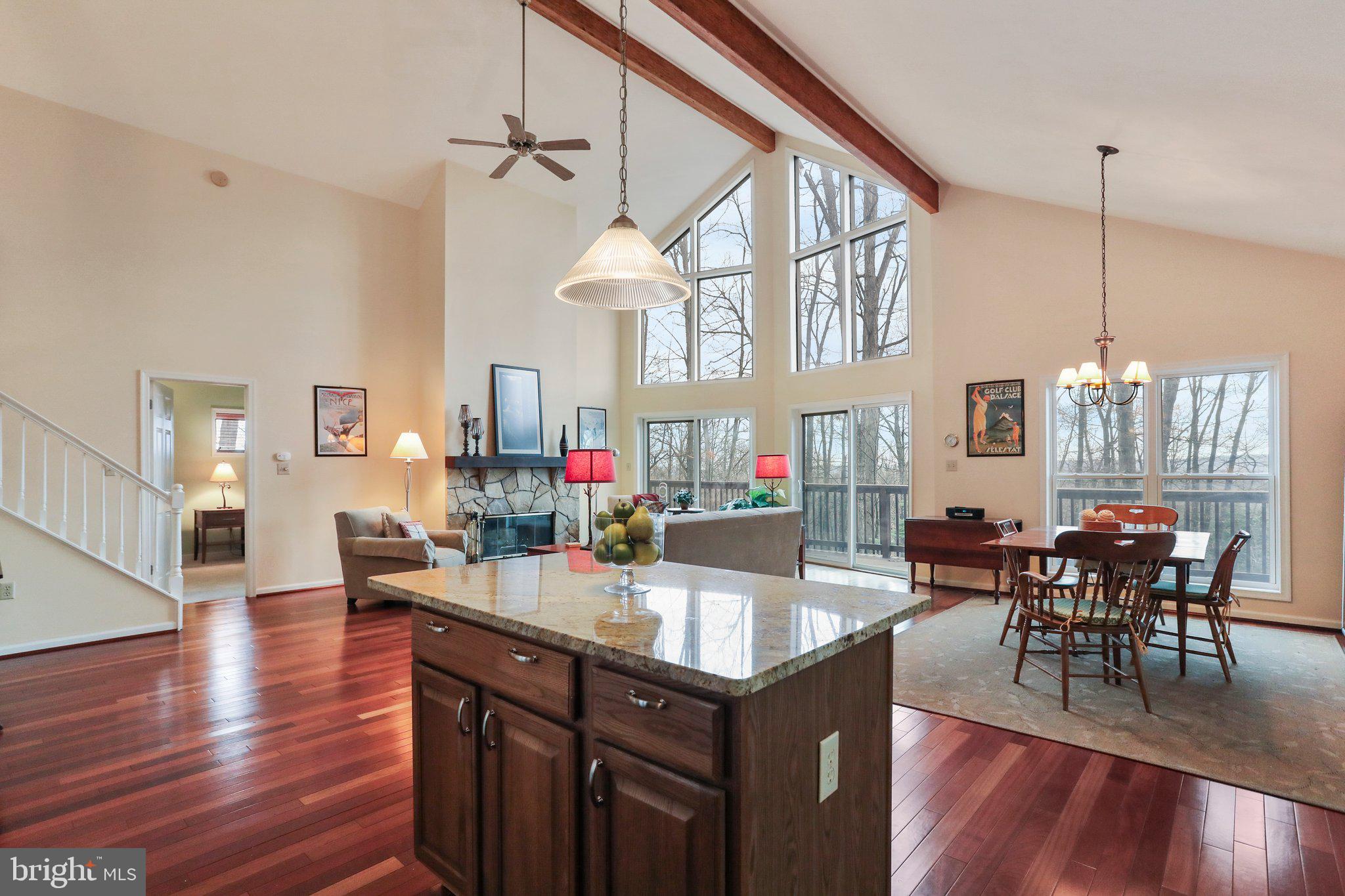 THE WOODS - Residential