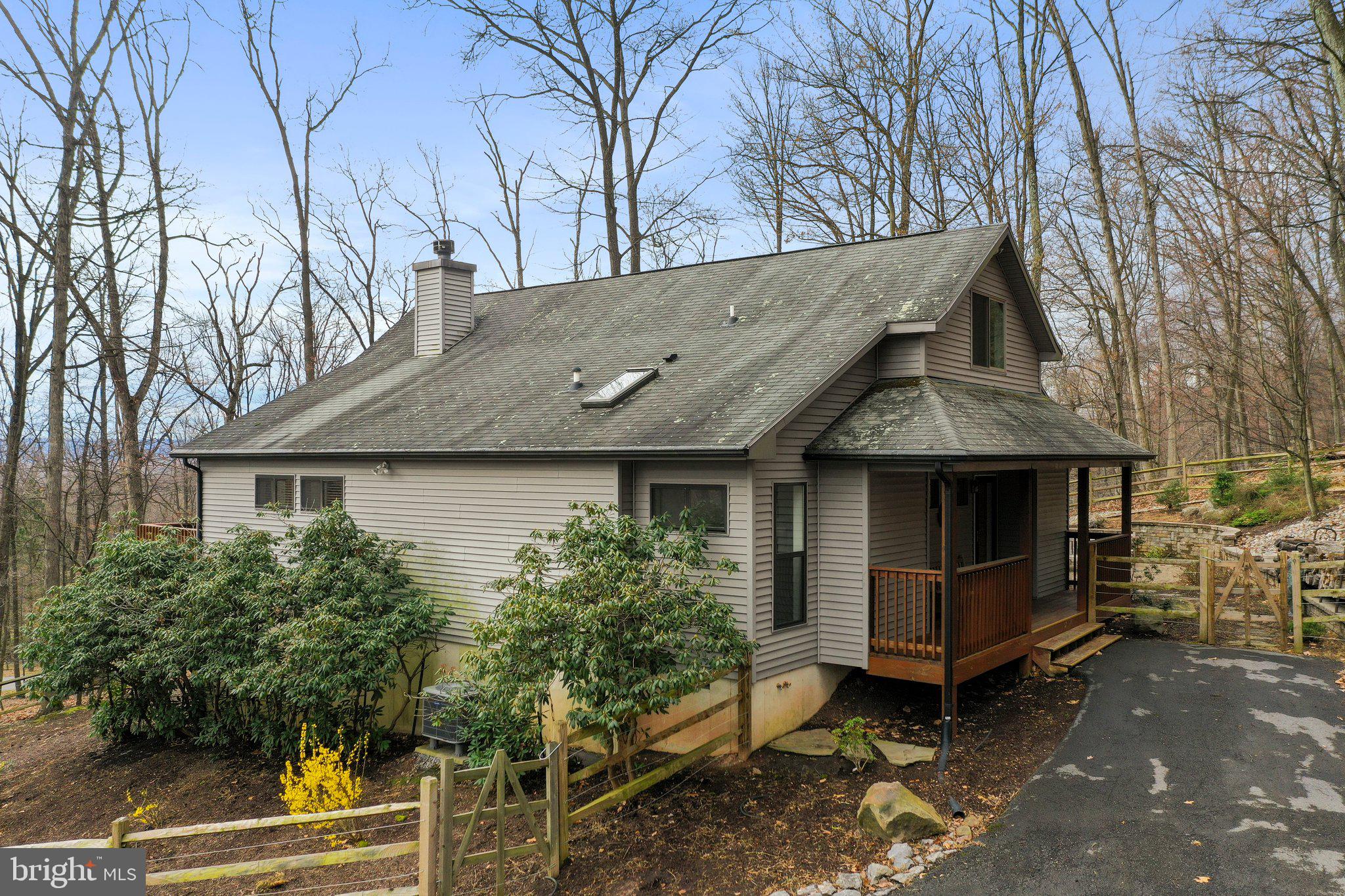 THE WOODS - Residential