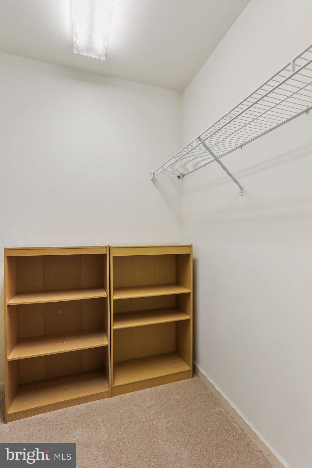 THE WOODS - Residential