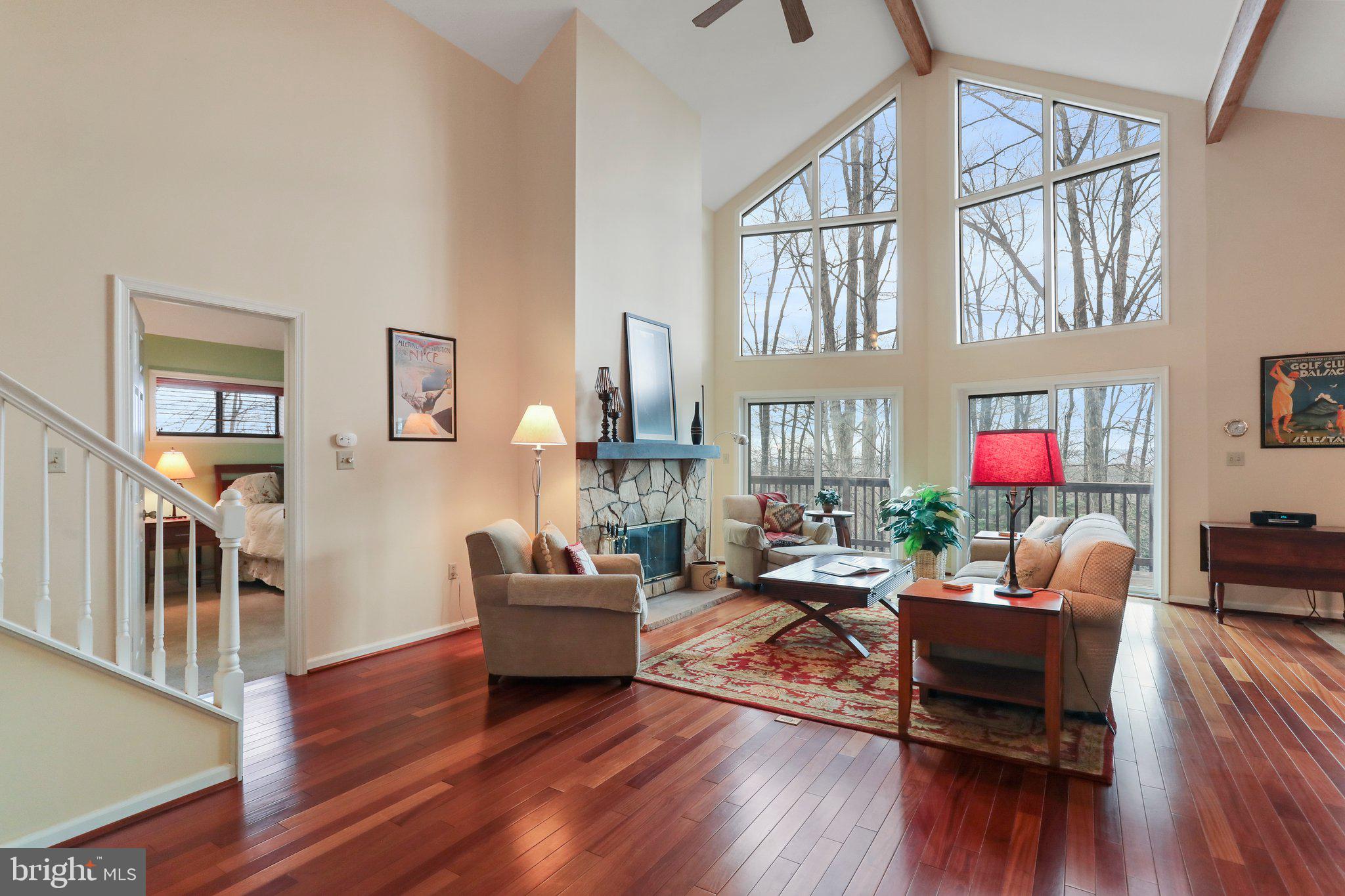 THE WOODS - Residential