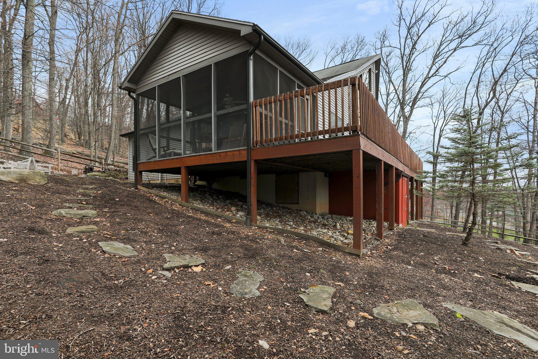 THE WOODS - Residential