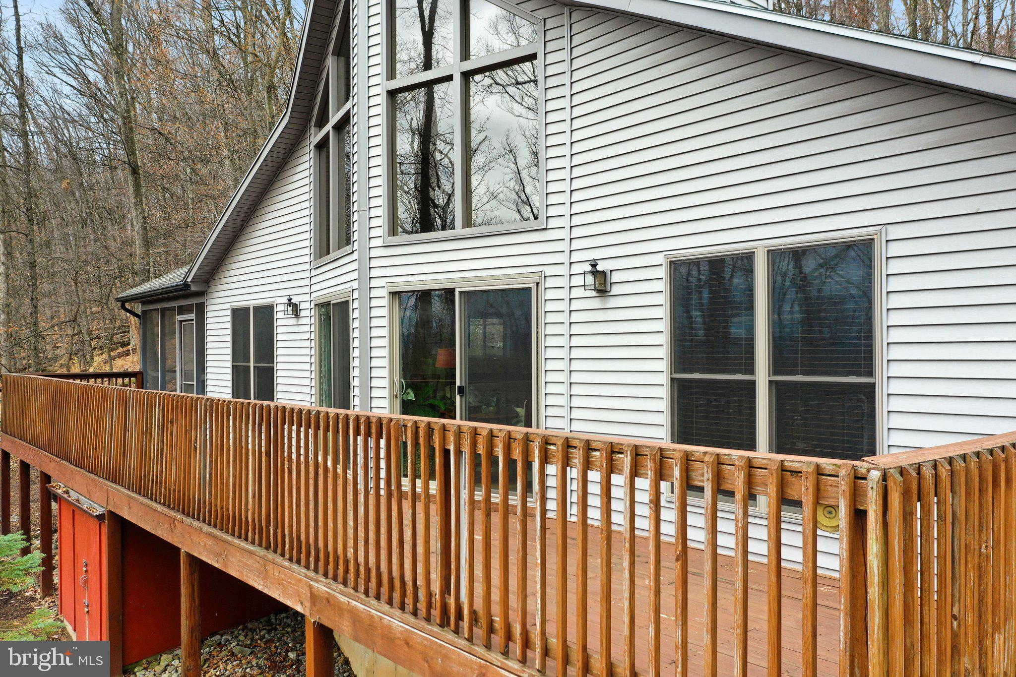 THE WOODS - Residential