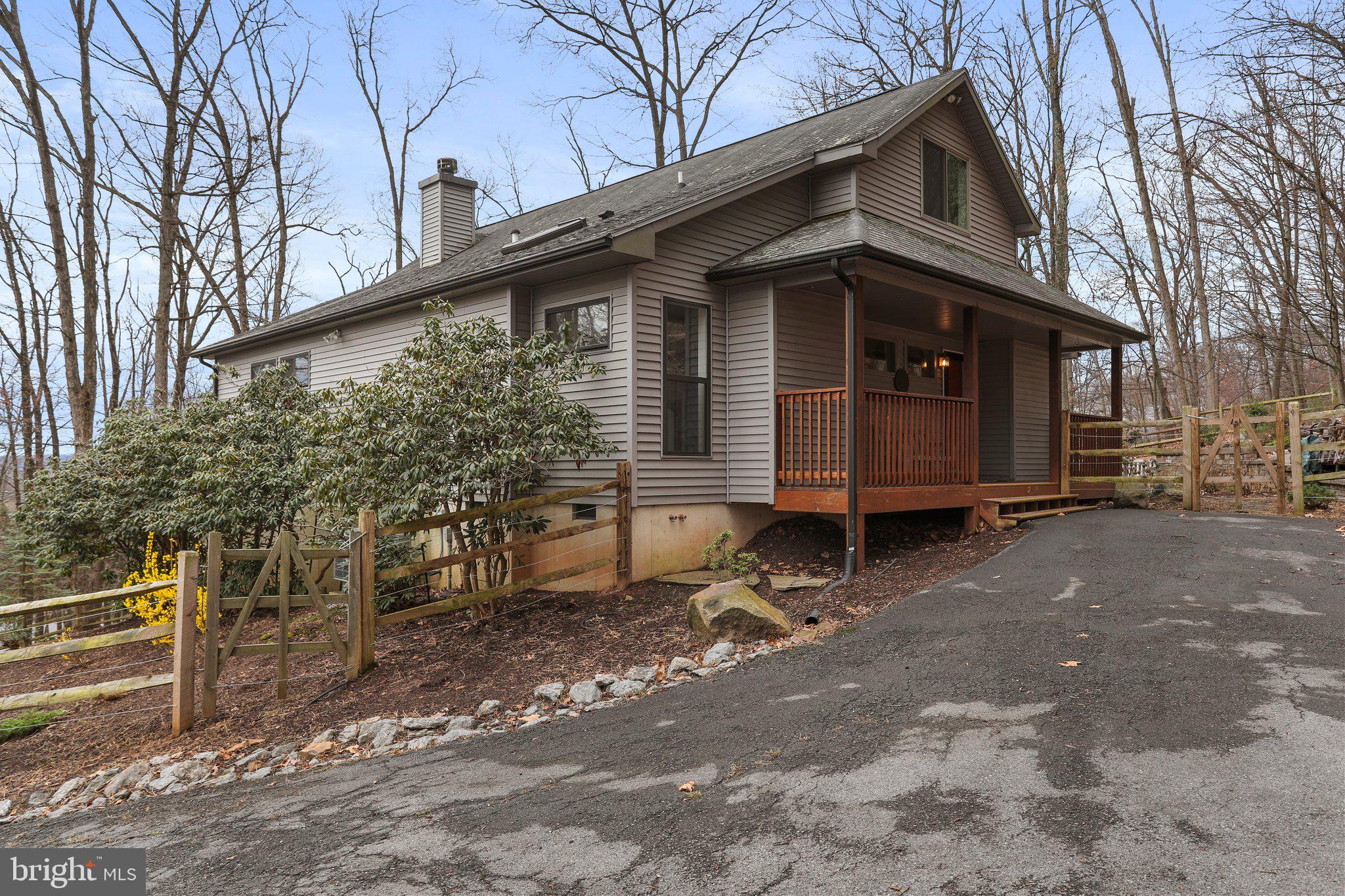 THE WOODS - Residential