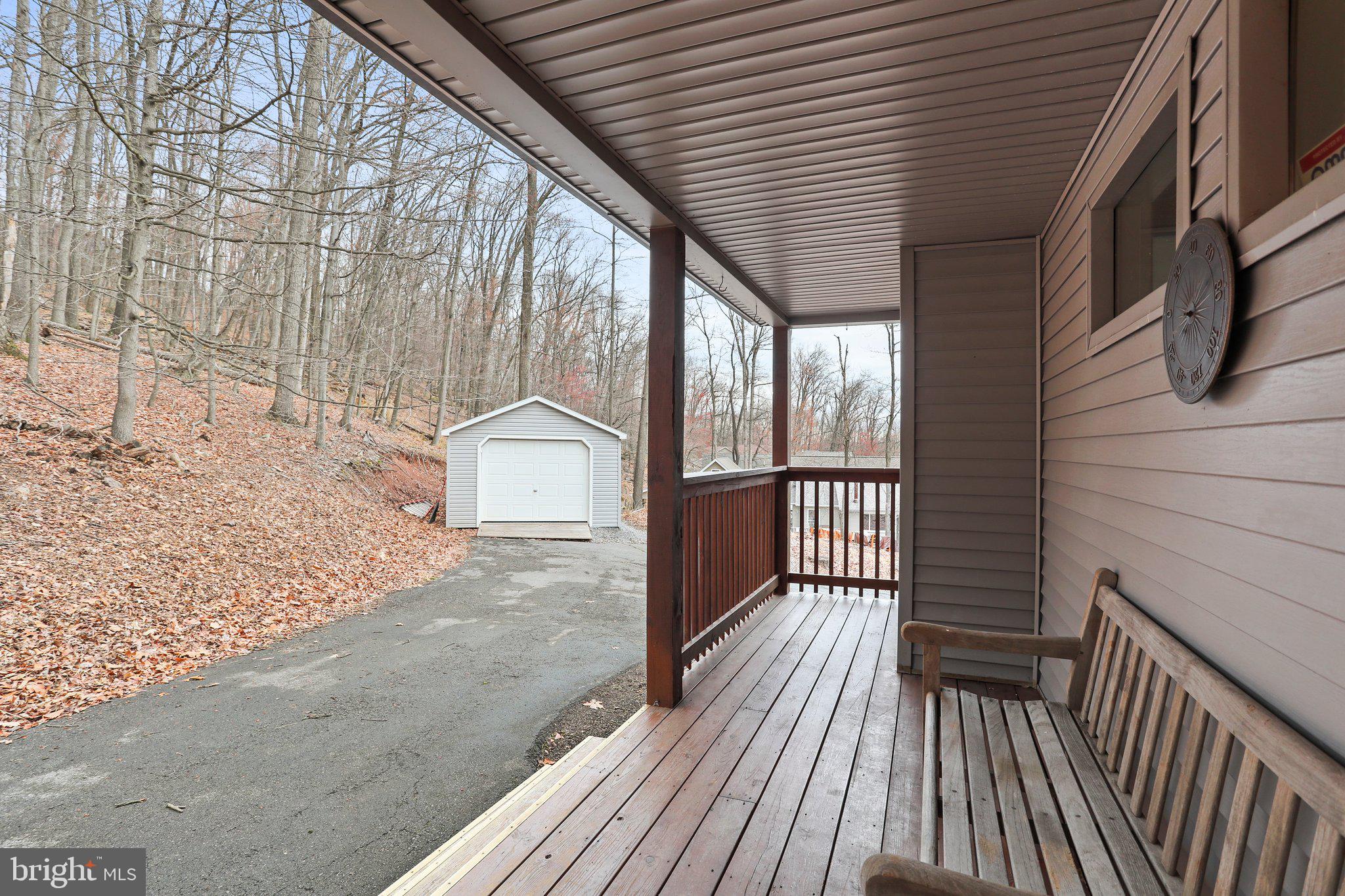 THE WOODS - Residential