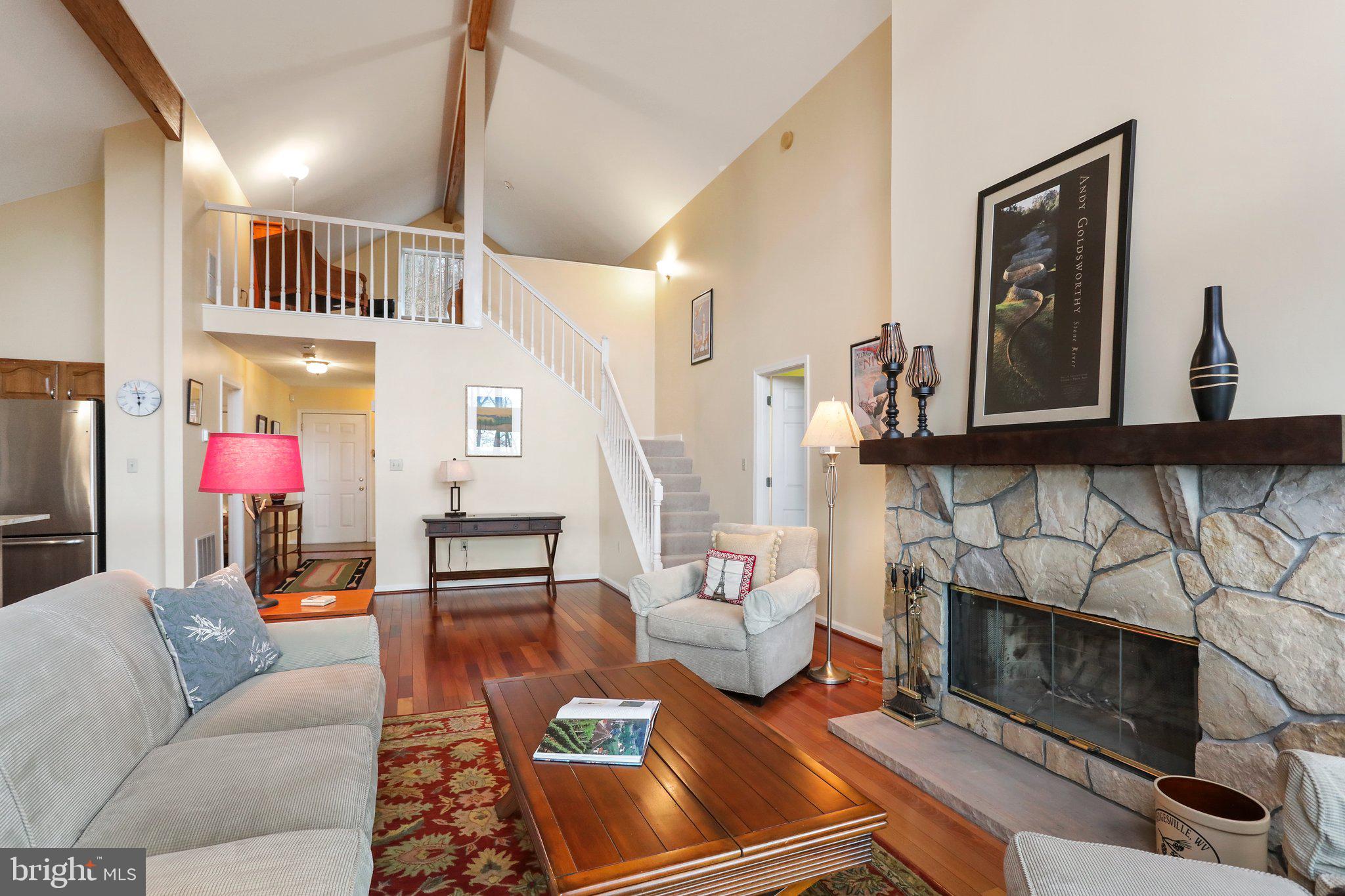 THE WOODS - Residential