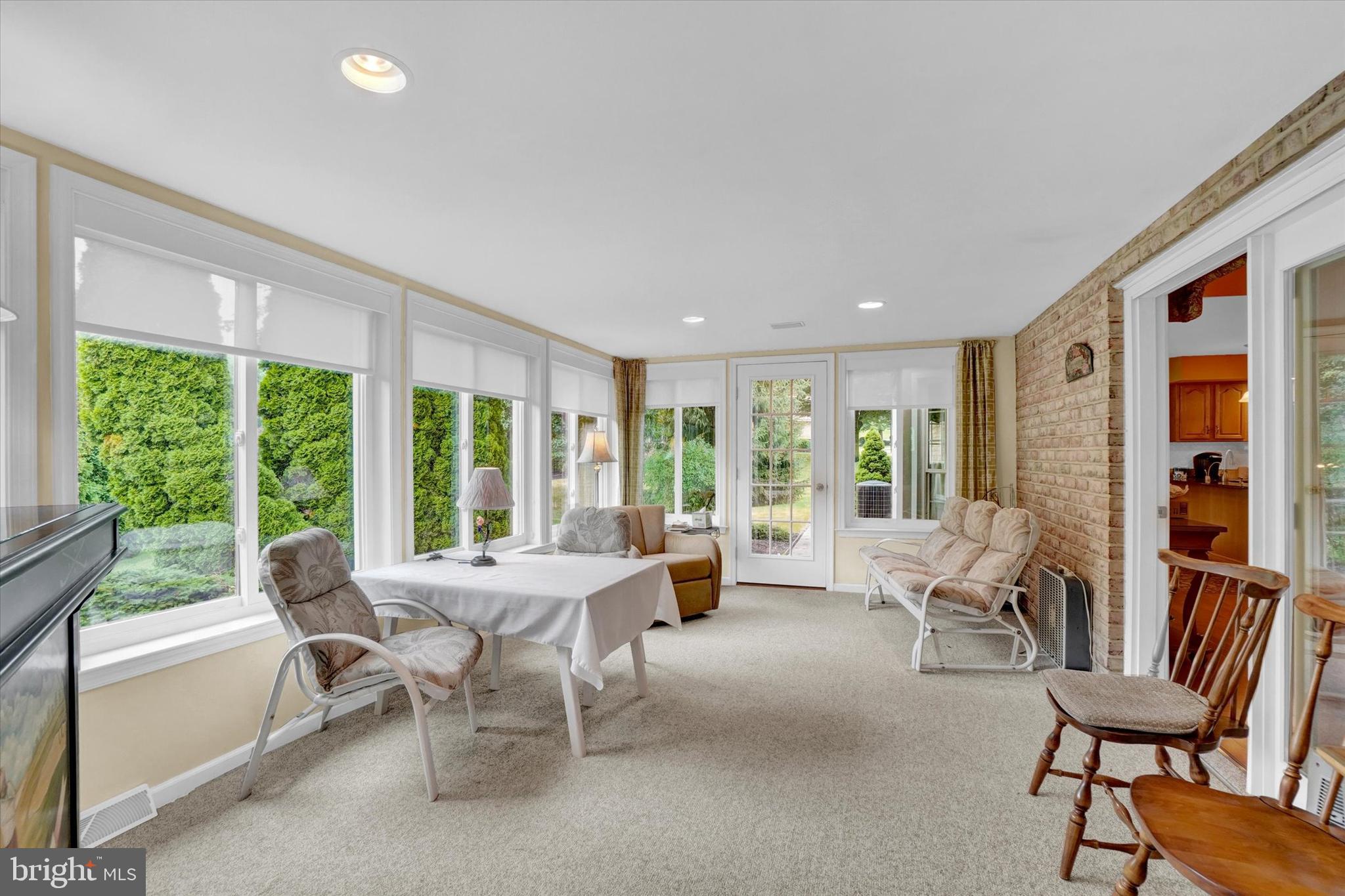 SPRINGETTSBURY - Residential