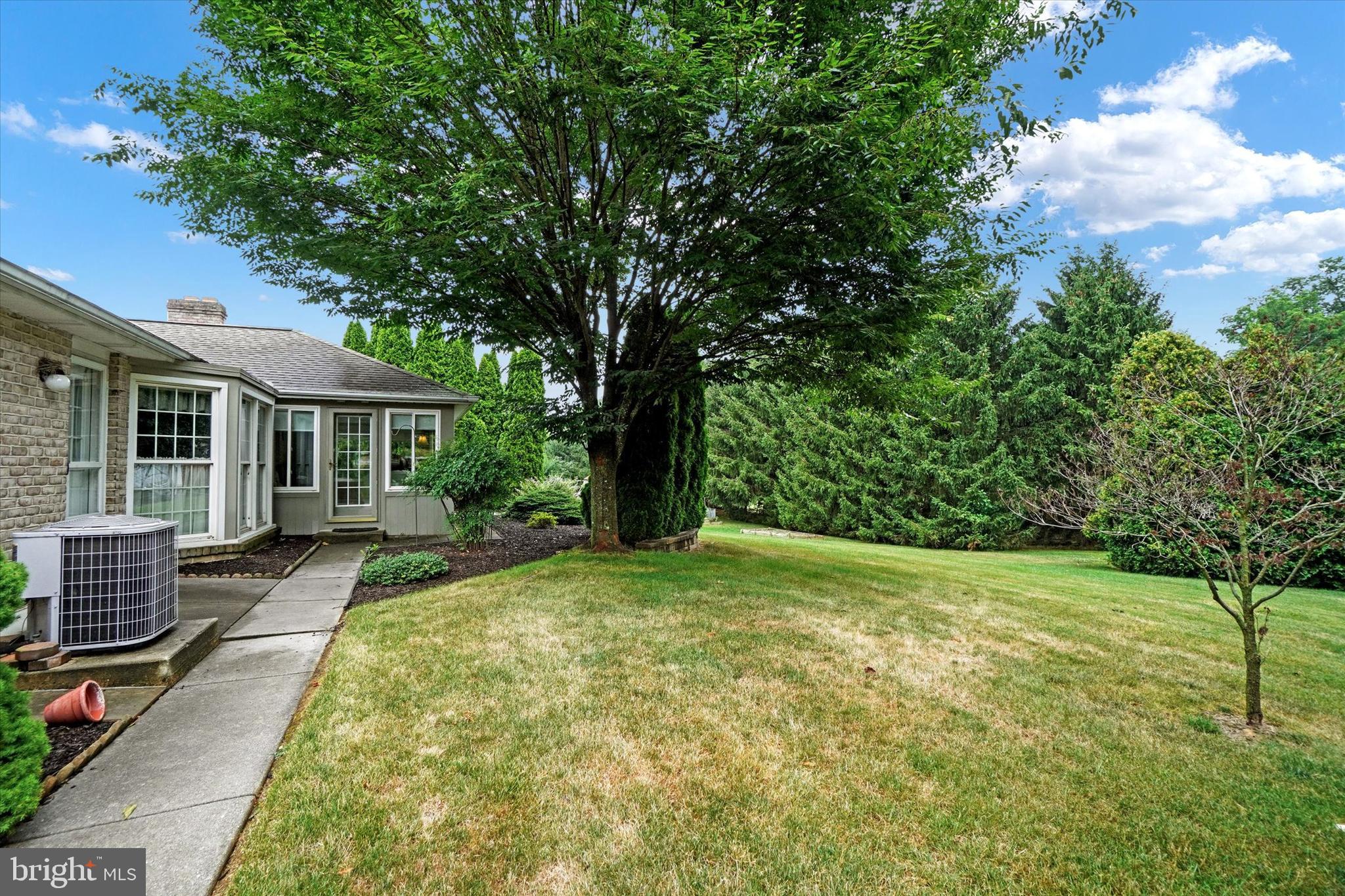 SPRINGETTSBURY - Residential