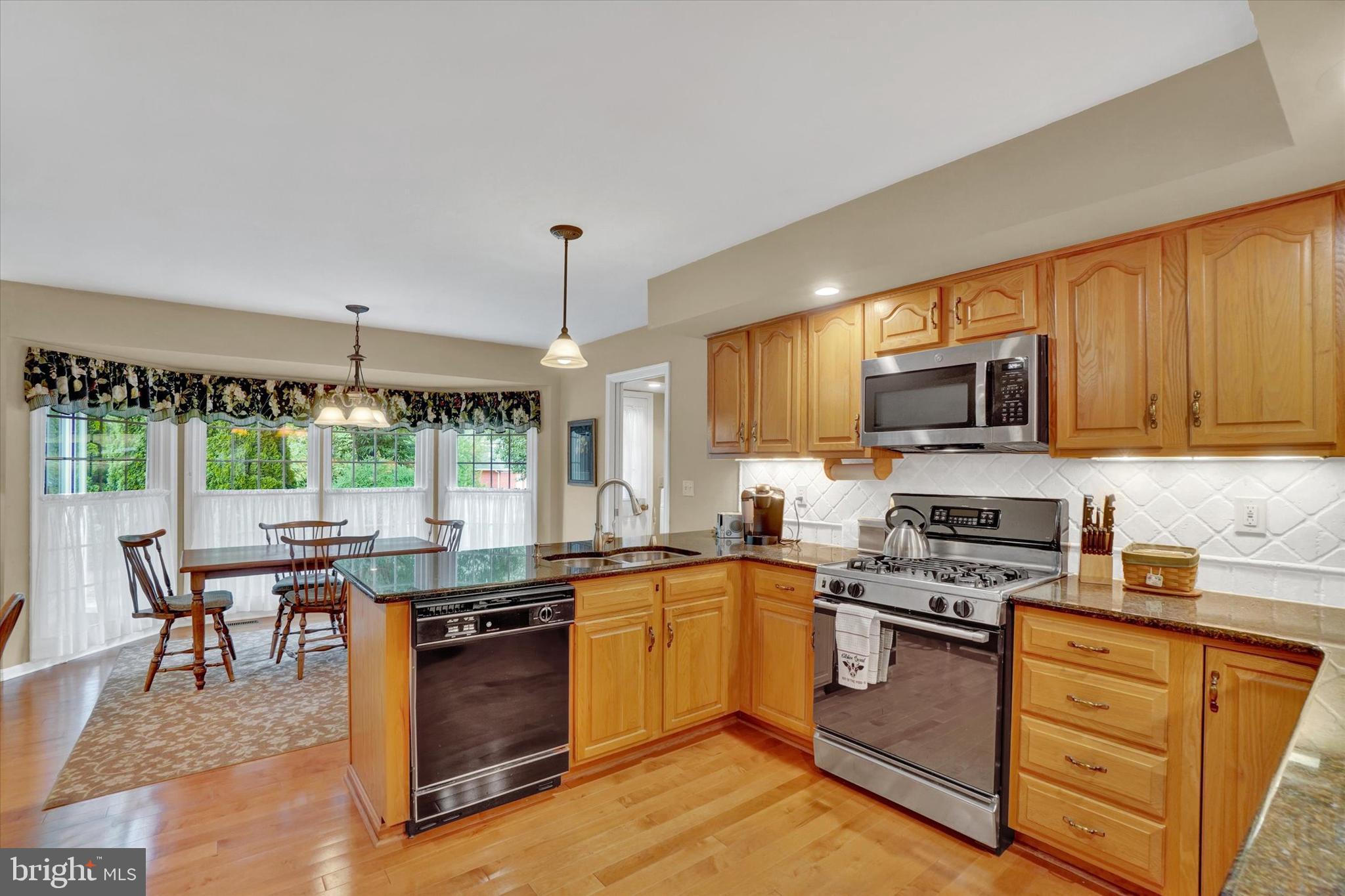 SPRINGETTSBURY - Residential