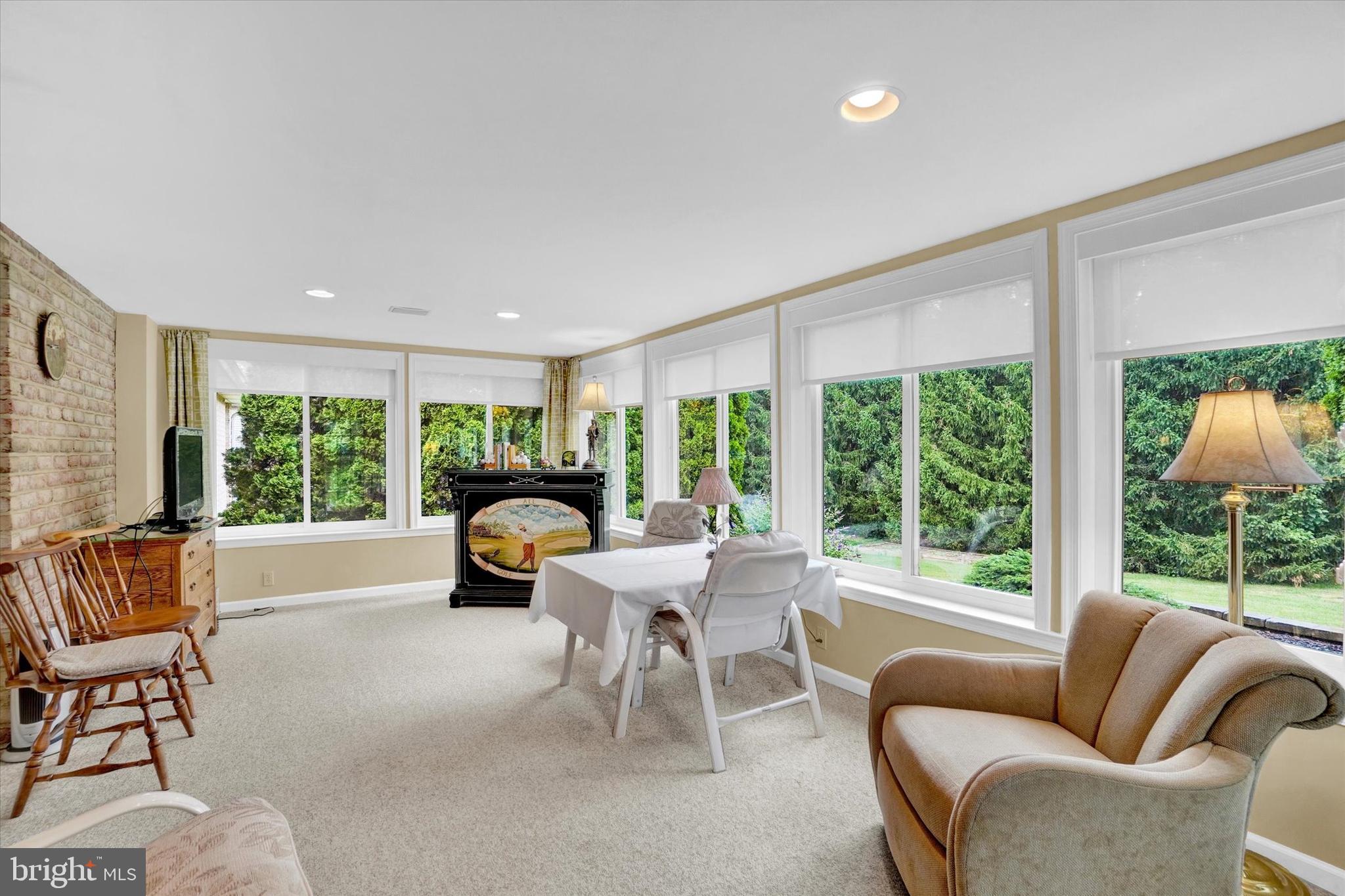 SPRINGETTSBURY - Residential