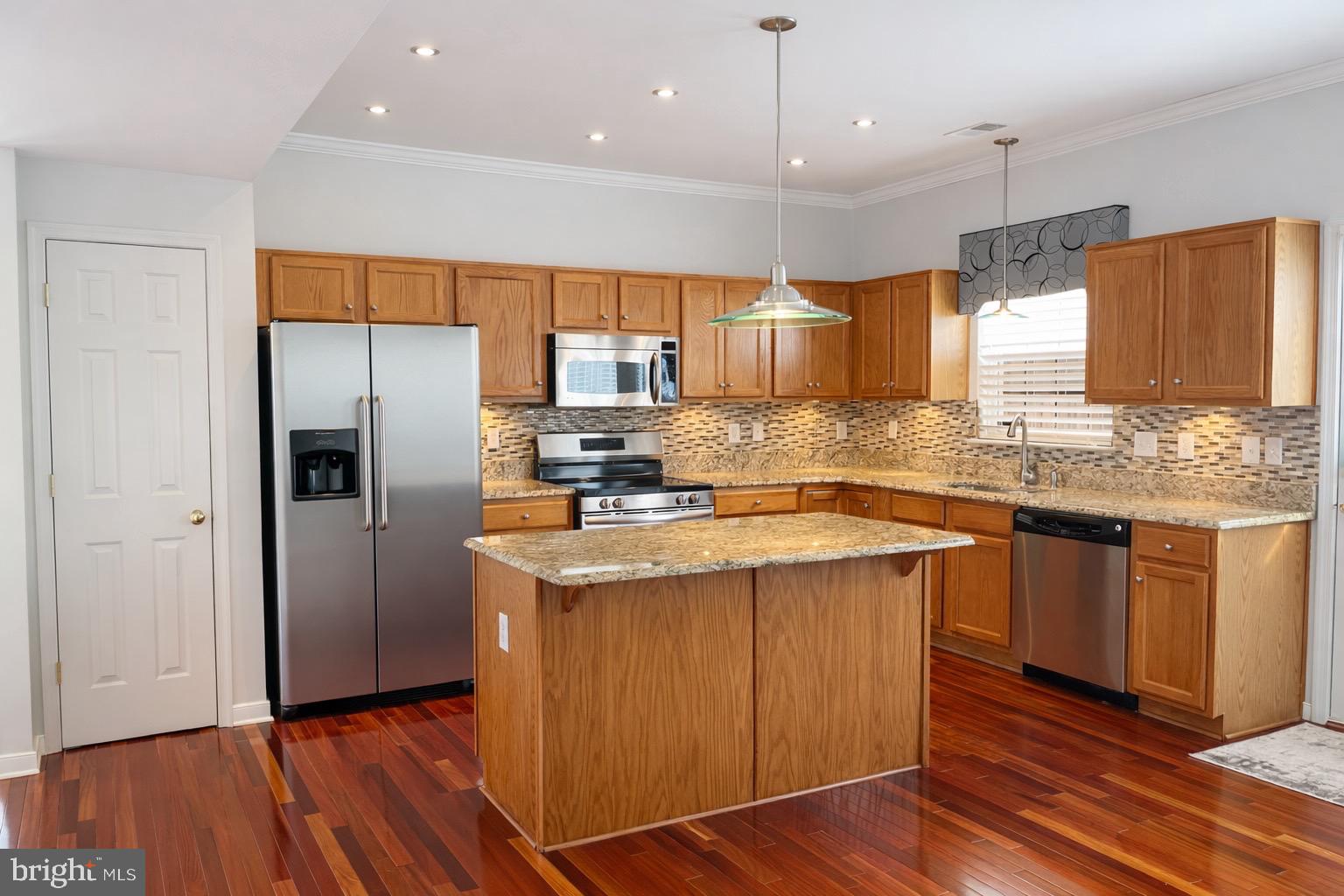 DOMINION TOWNES - Residential