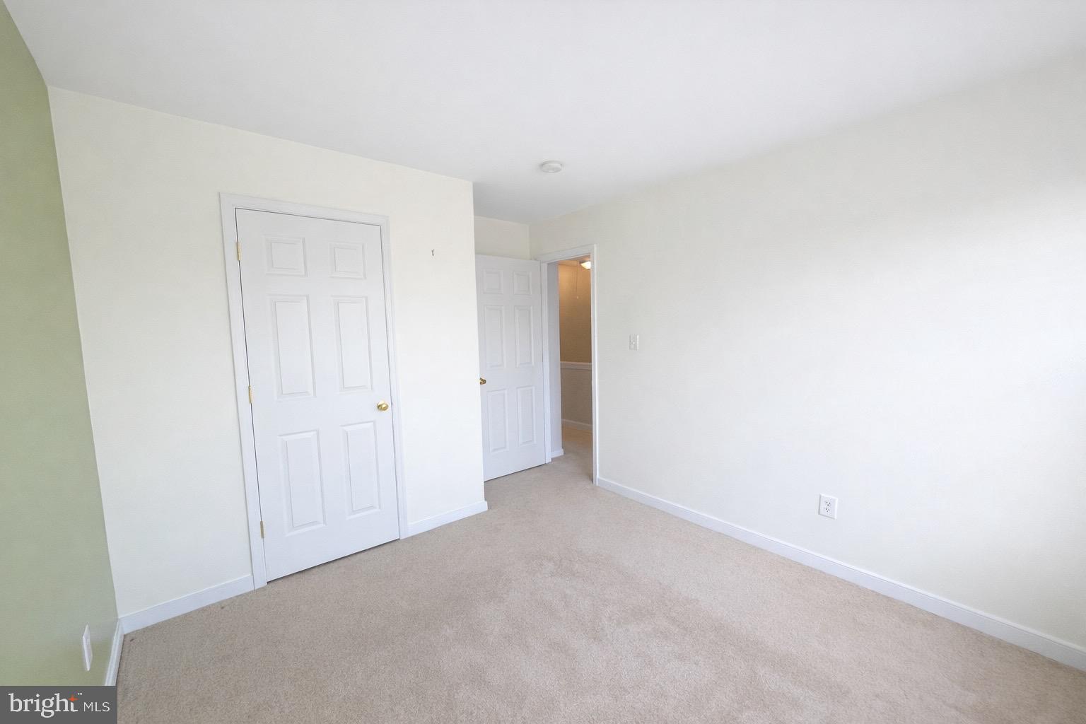 DOMINION TOWNES - Residential