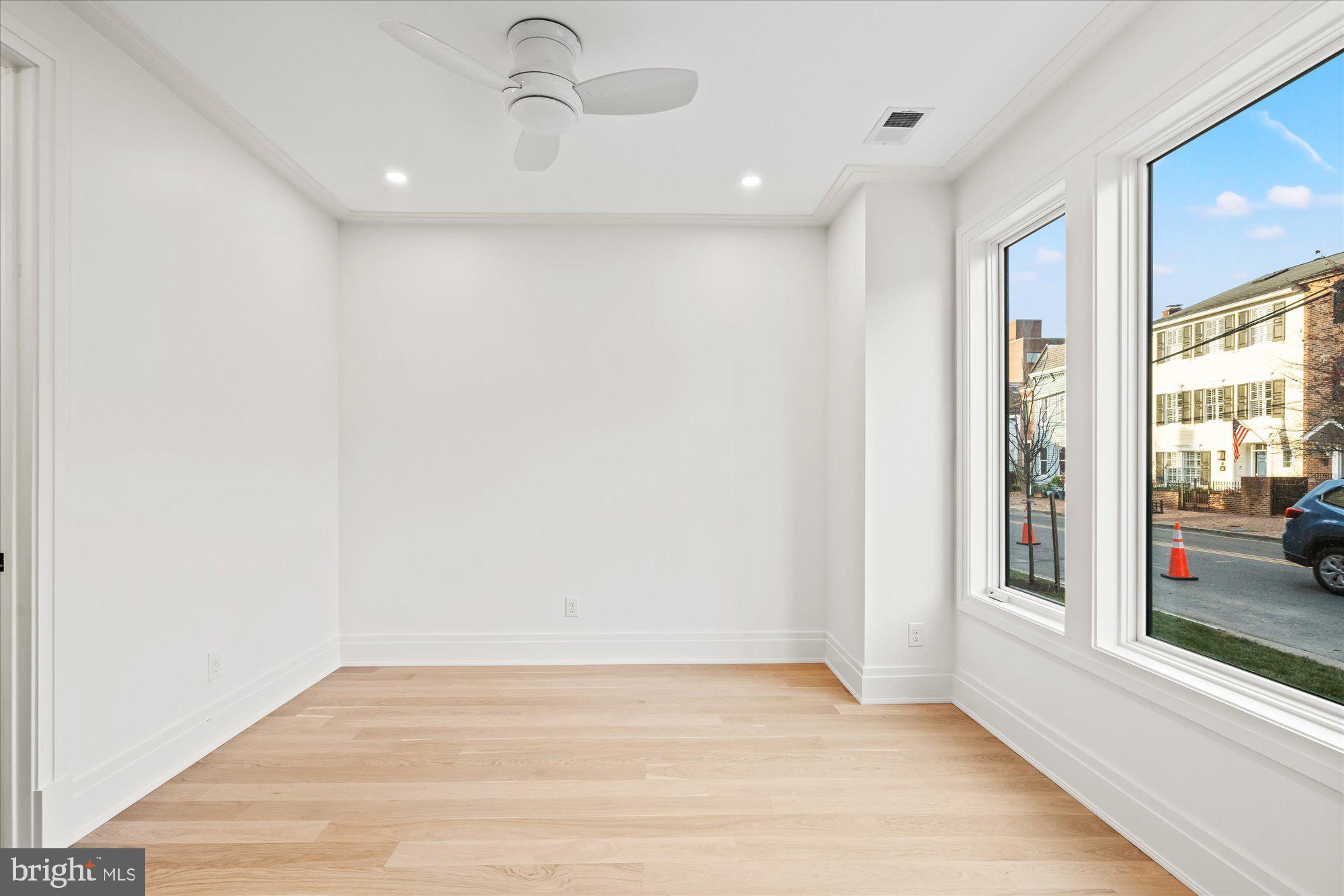 OLD TOWN - Residential