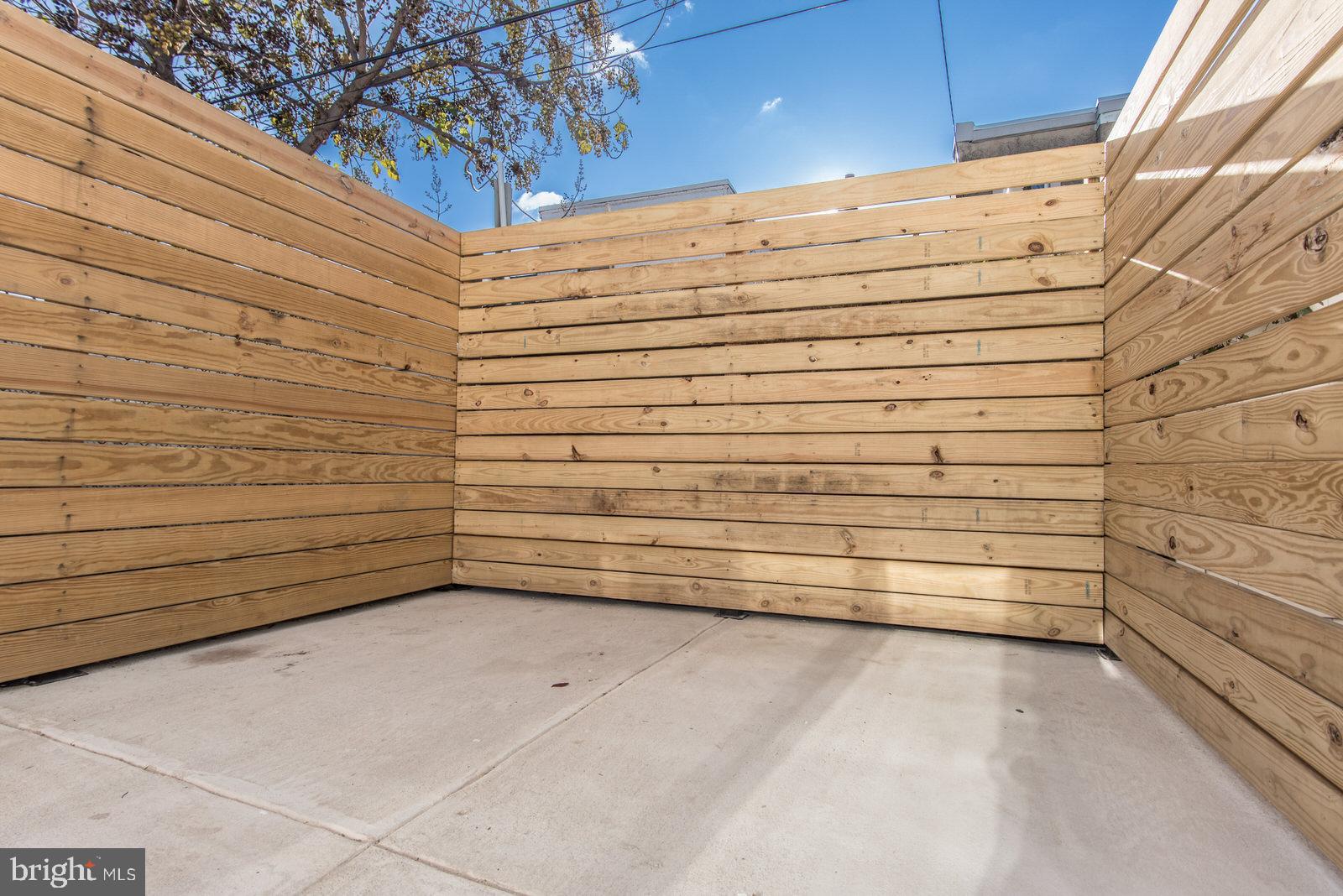 PORT RICHMOND - Residential