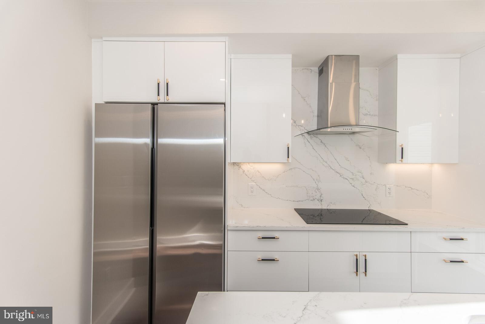 PORT RICHMOND - Residential