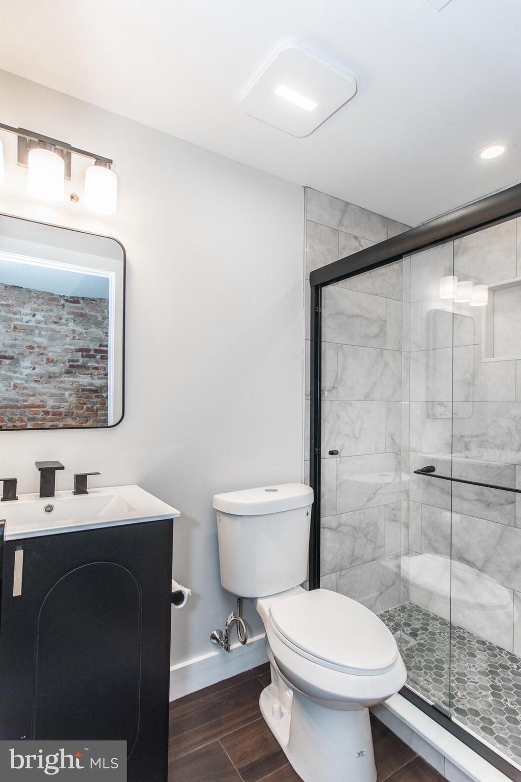 PORT RICHMOND - Residential