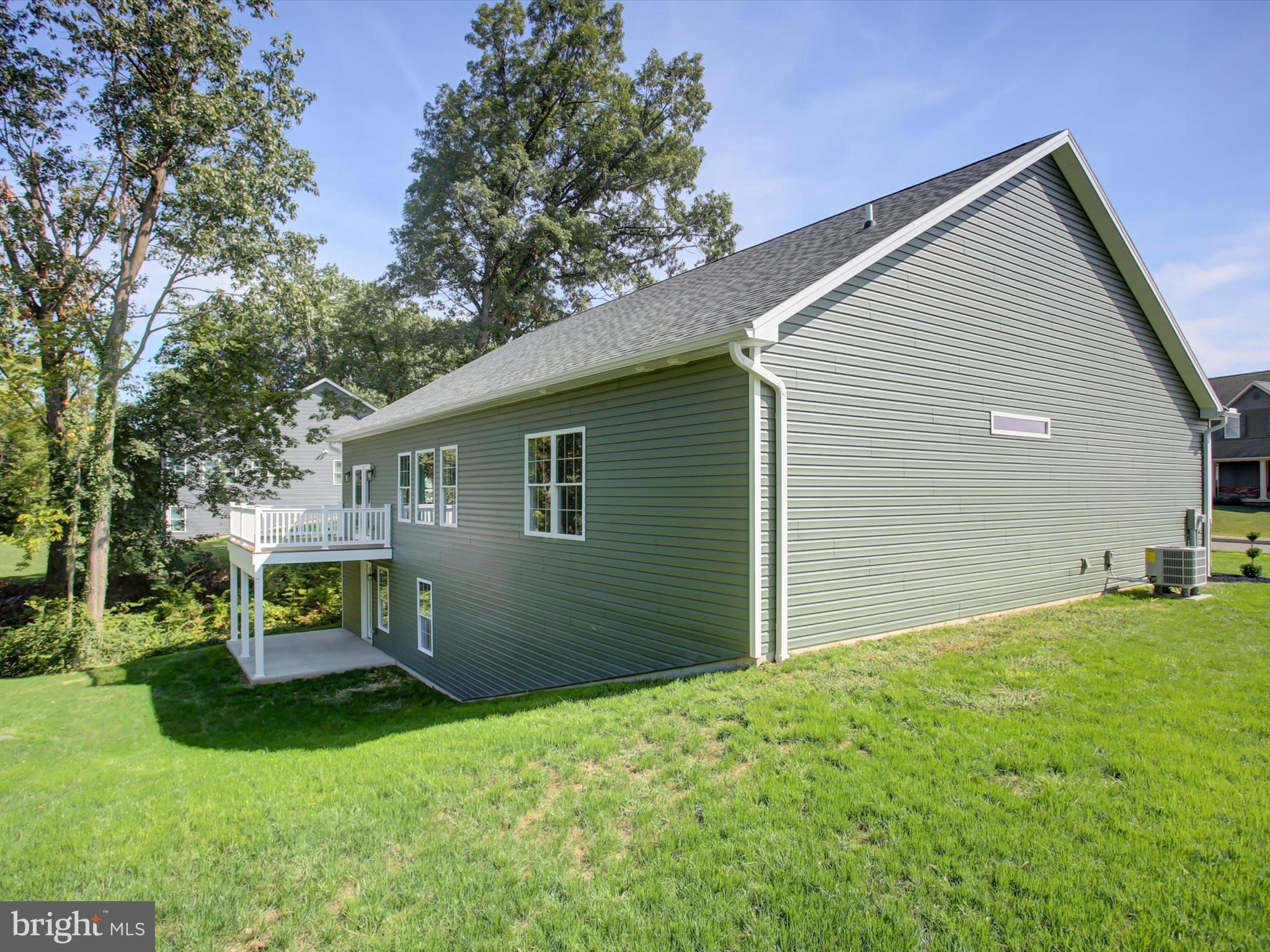 TOWN AND COUNTRY - Residential