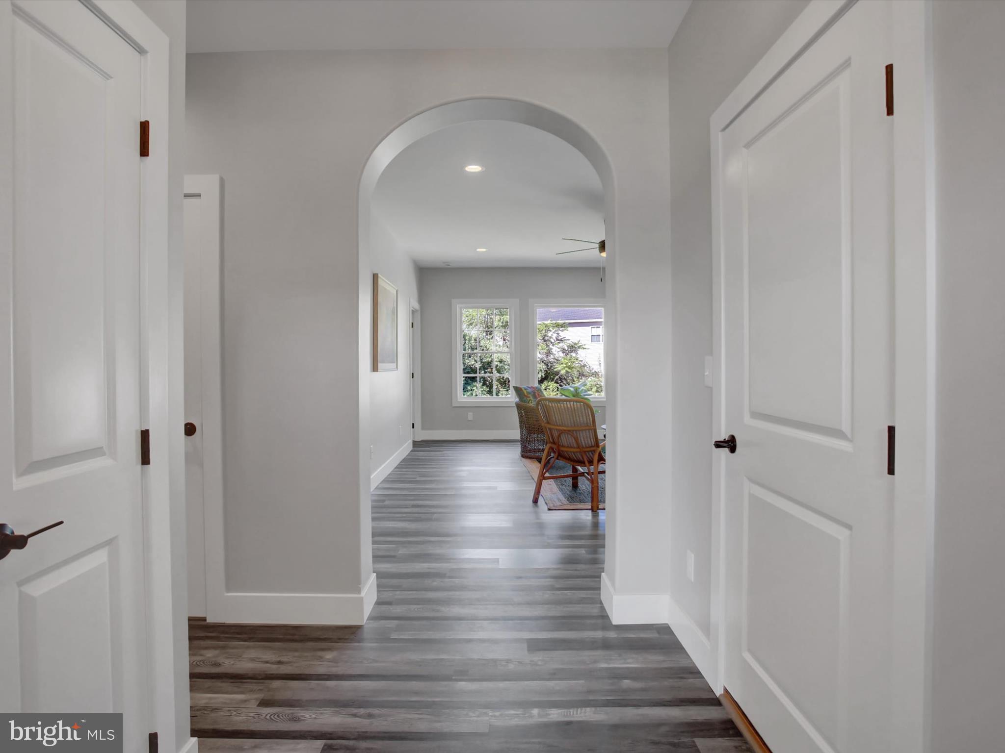 TOWN AND COUNTRY - Residential