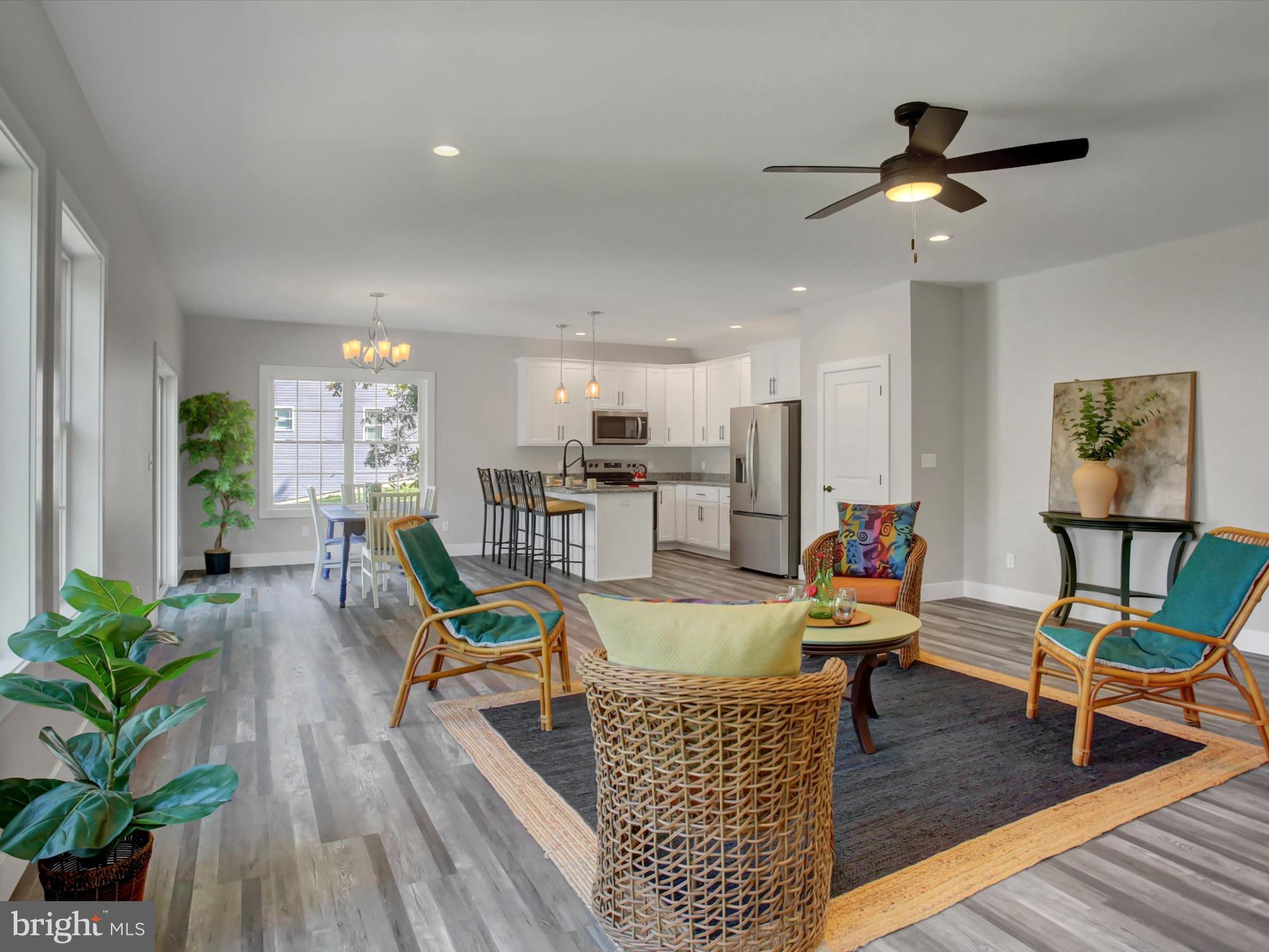 TOWN AND COUNTRY - Residential