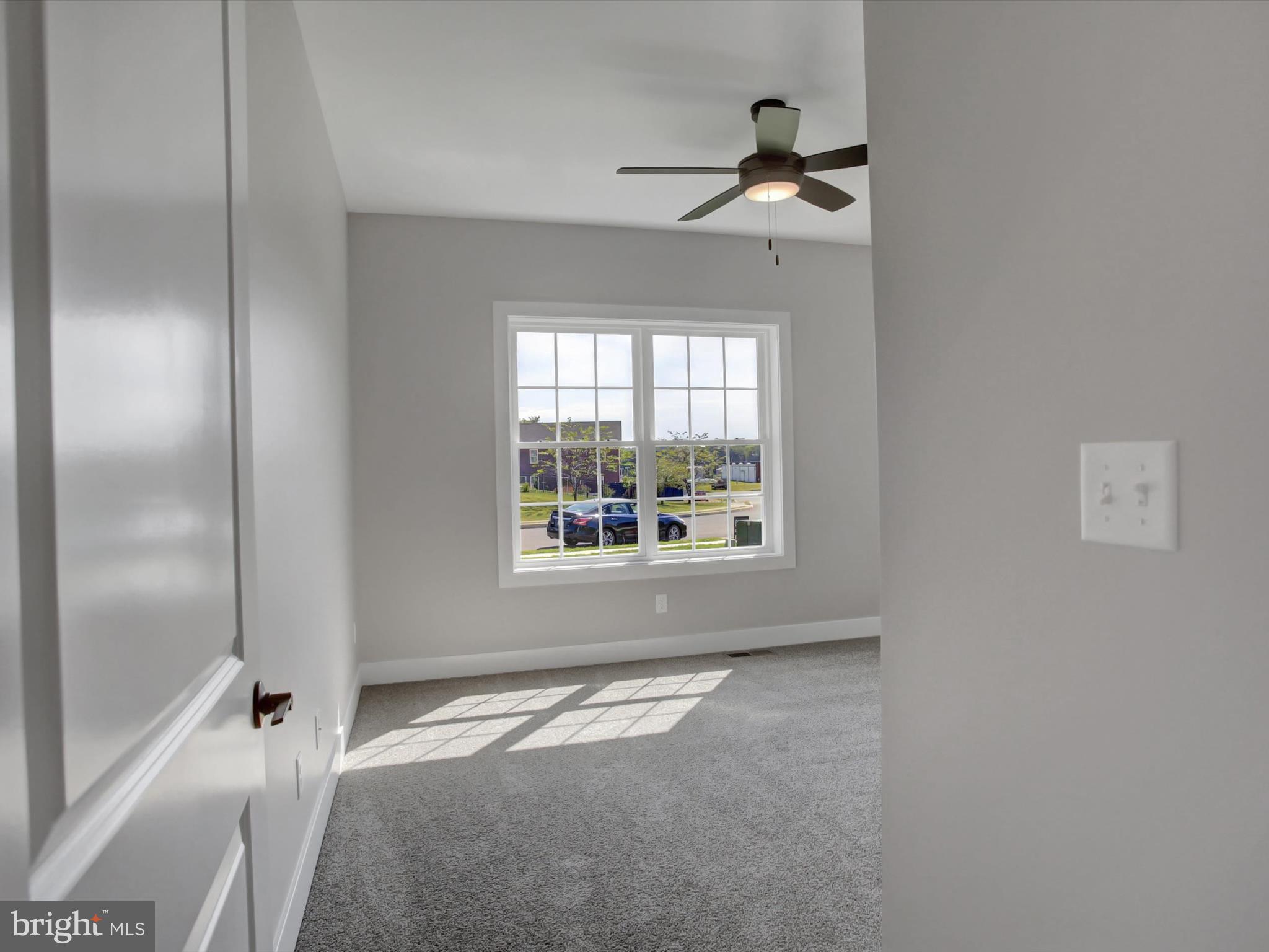 TOWN AND COUNTRY - Residential