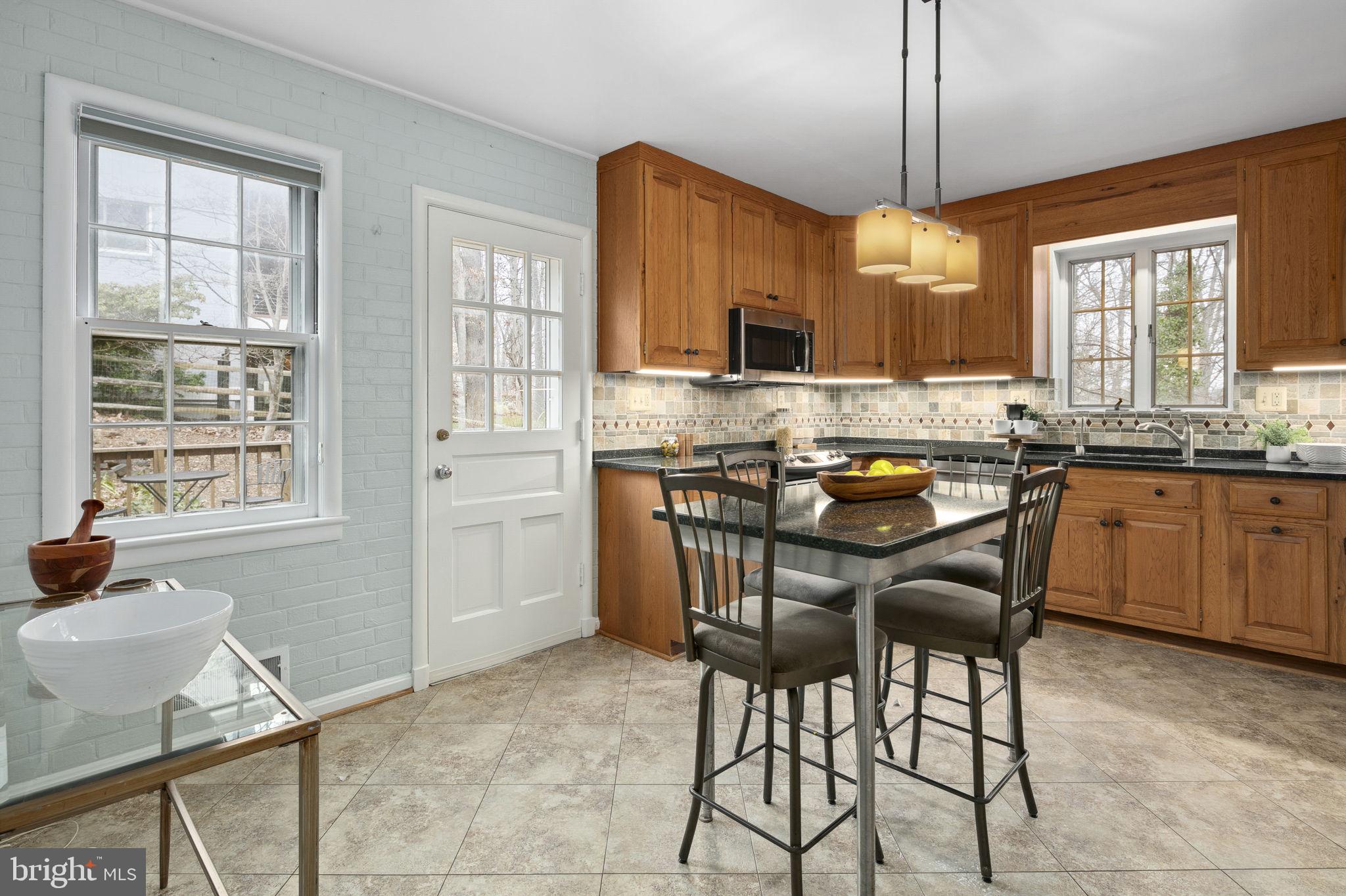 WOODLAND ACRES - Residential