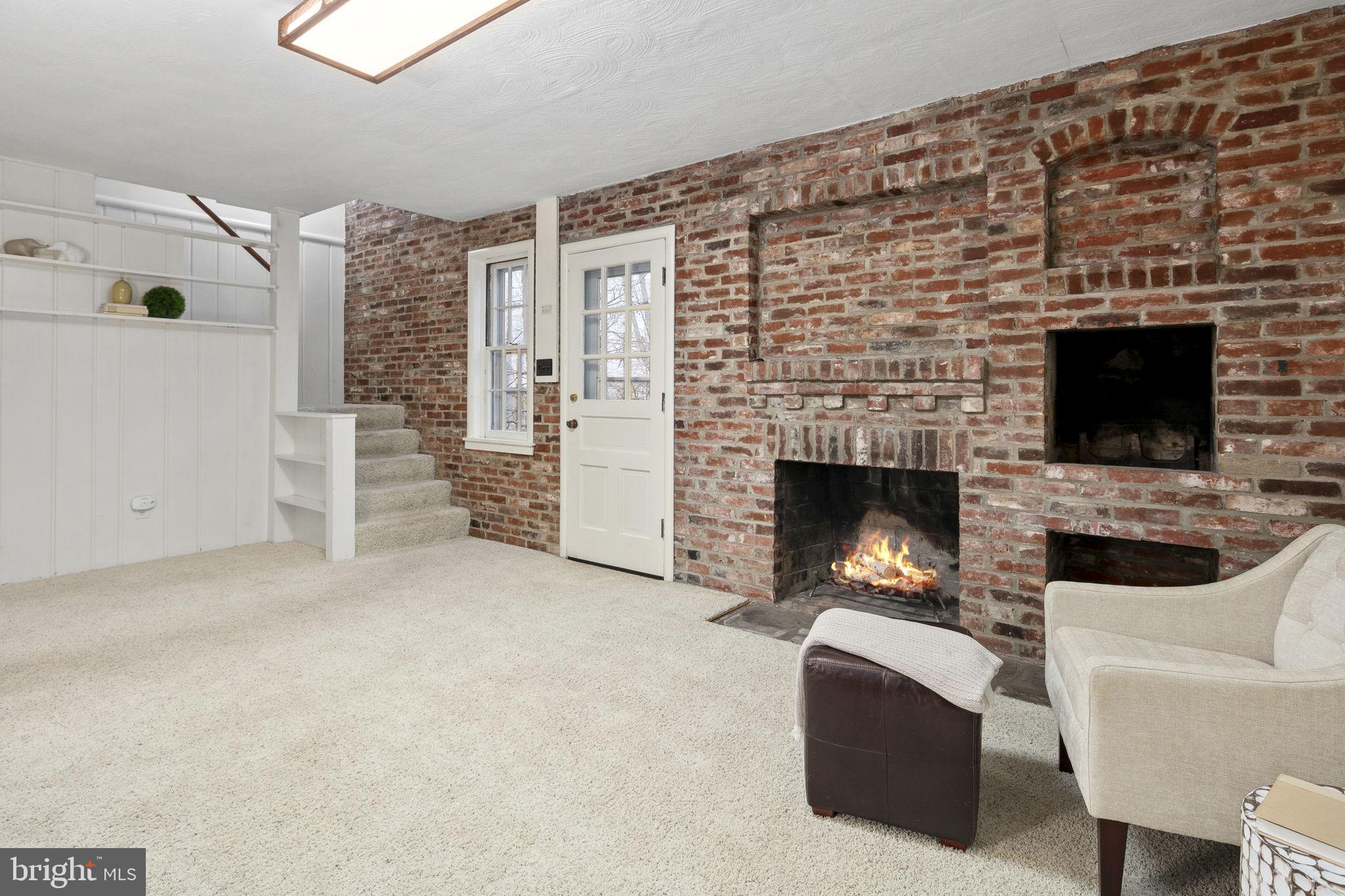 WOODLAND ACRES - Residential