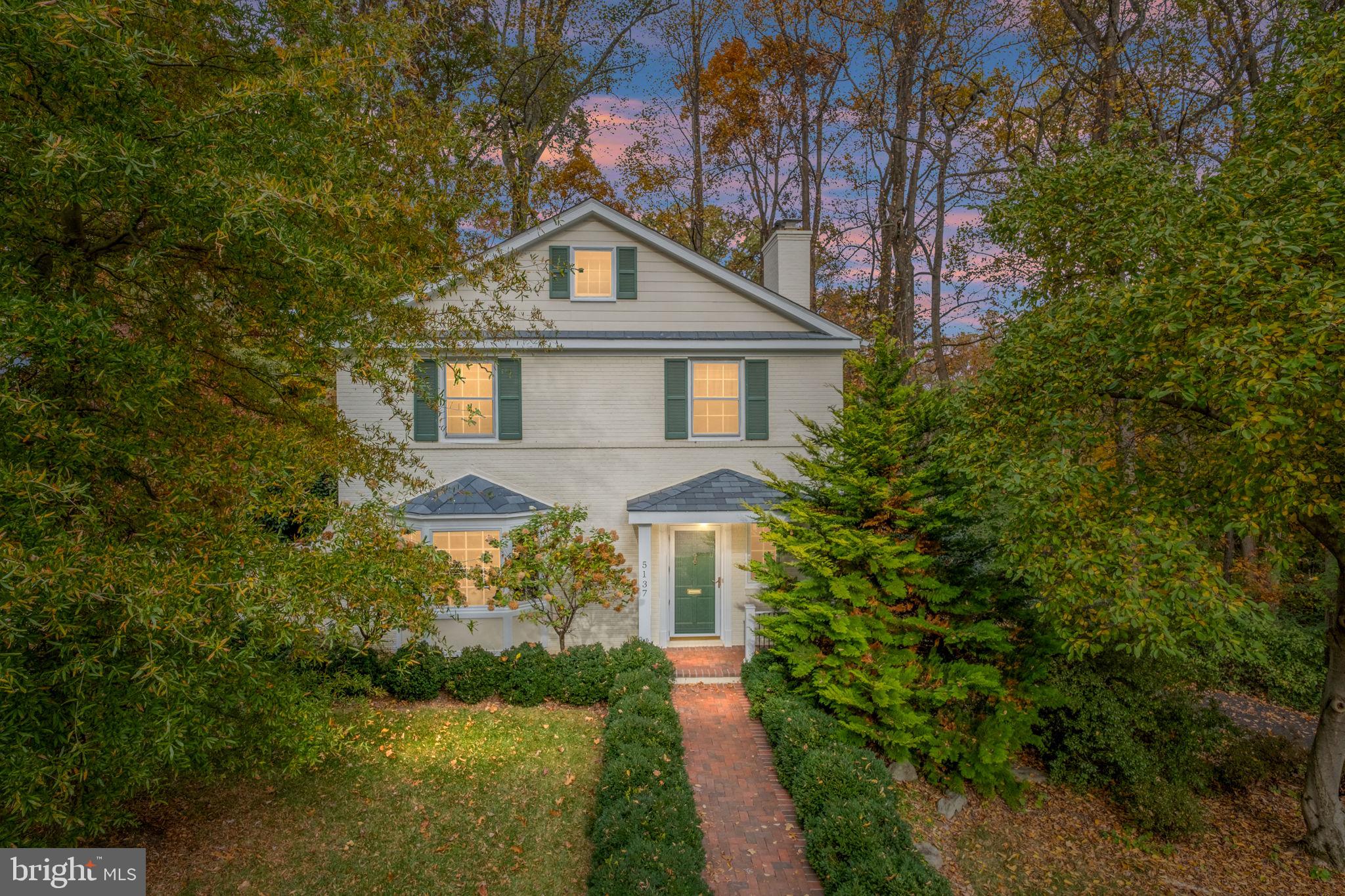 WOODLAND ACRES - Residential