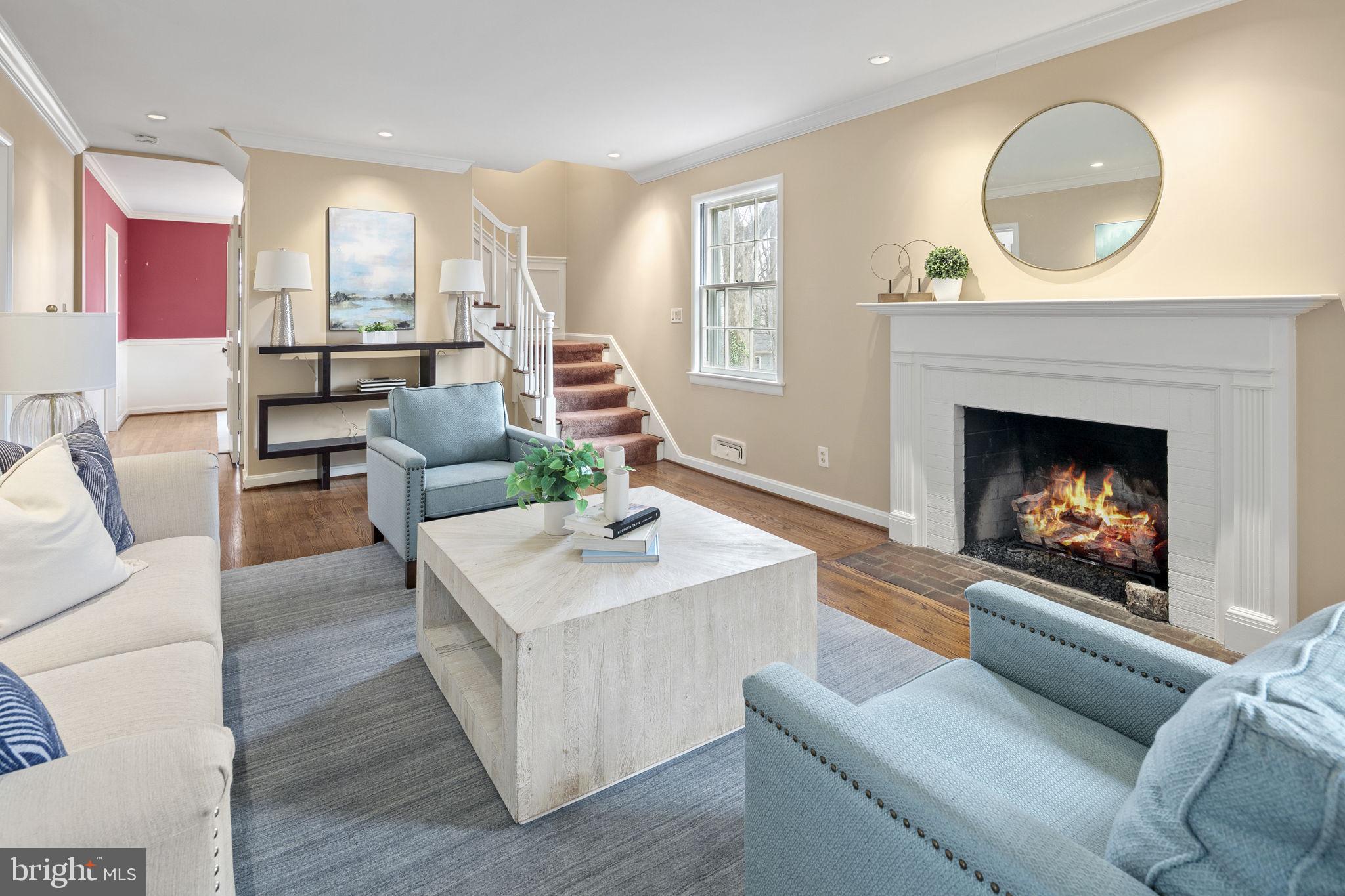 WOODLAND ACRES - Residential