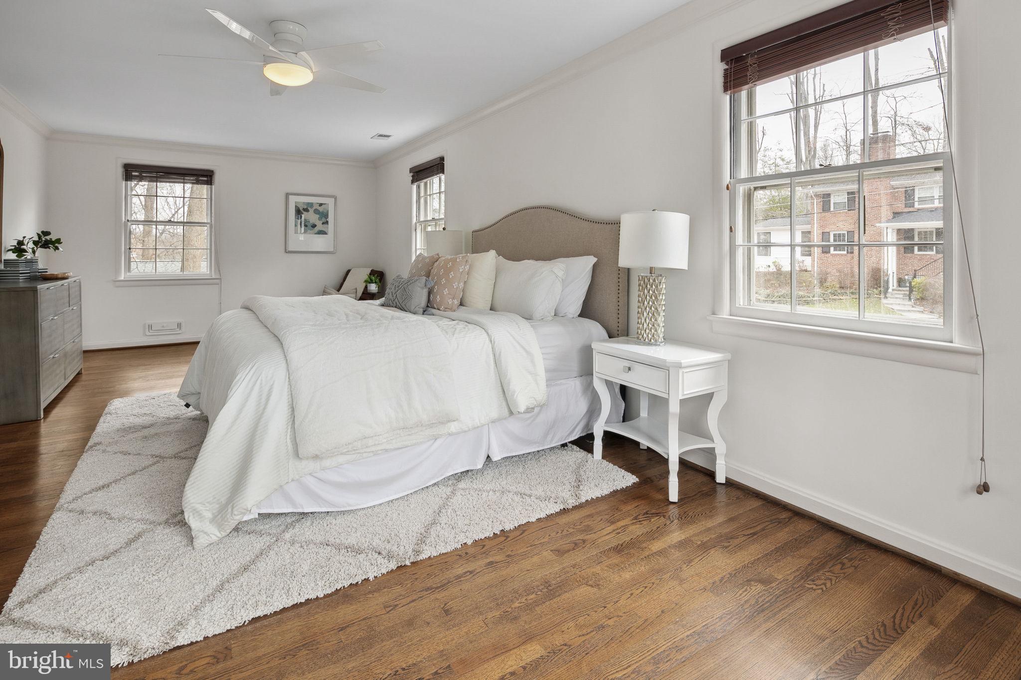 WOODLAND ACRES - Residential