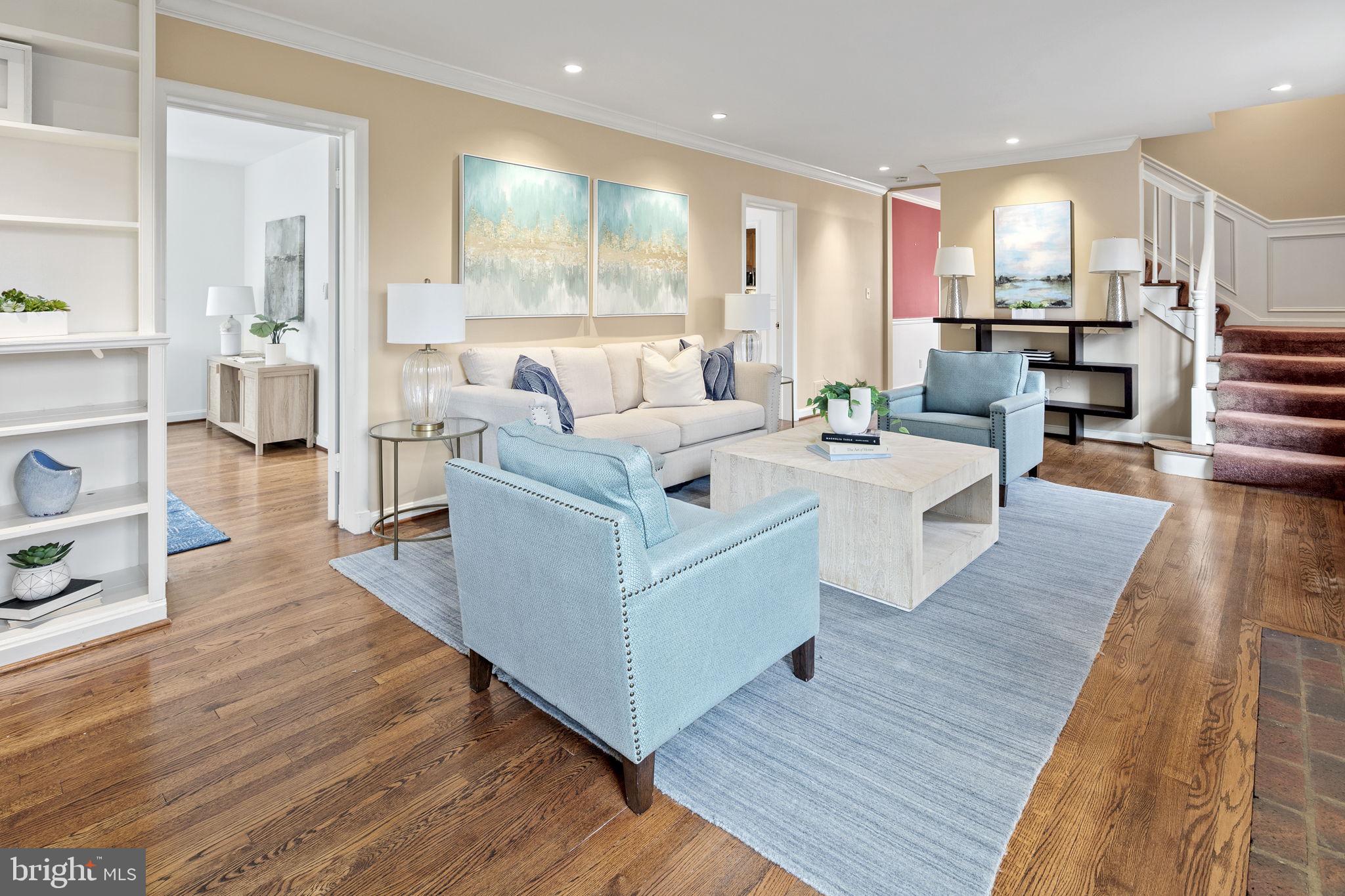 WOODLAND ACRES - Residential