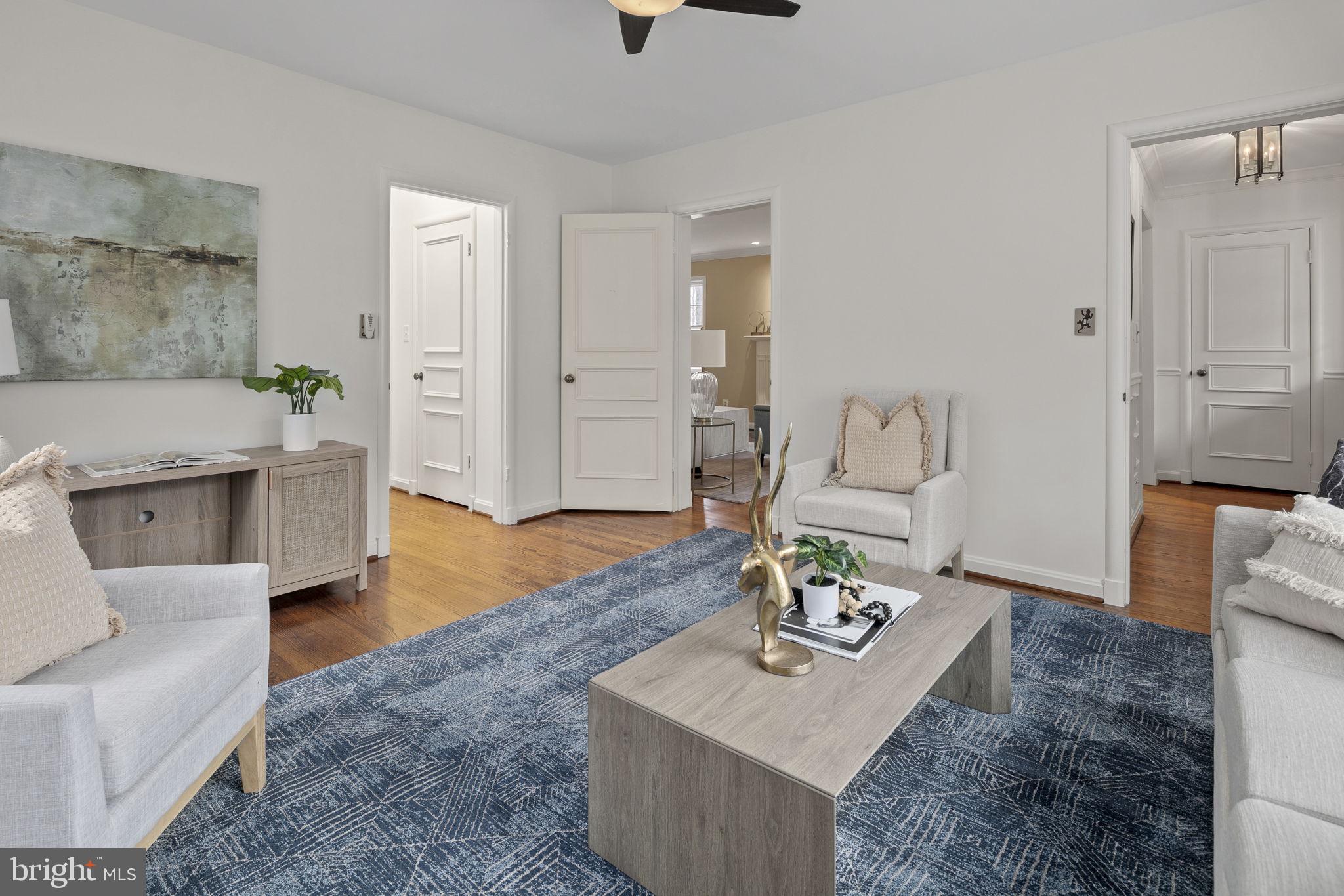 WOODLAND ACRES - Residential