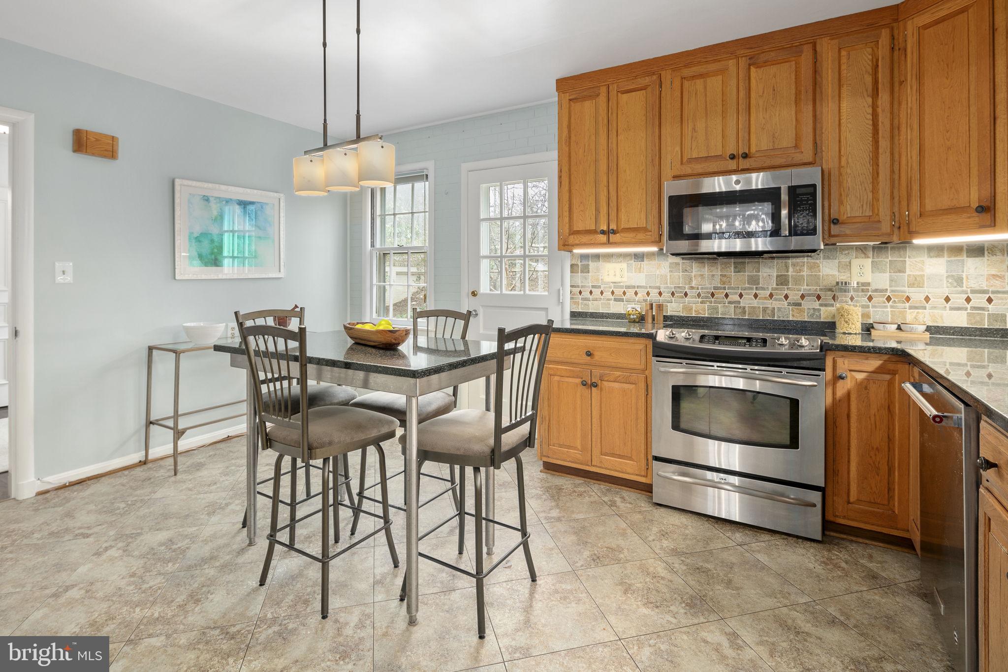 WOODLAND ACRES - Residential