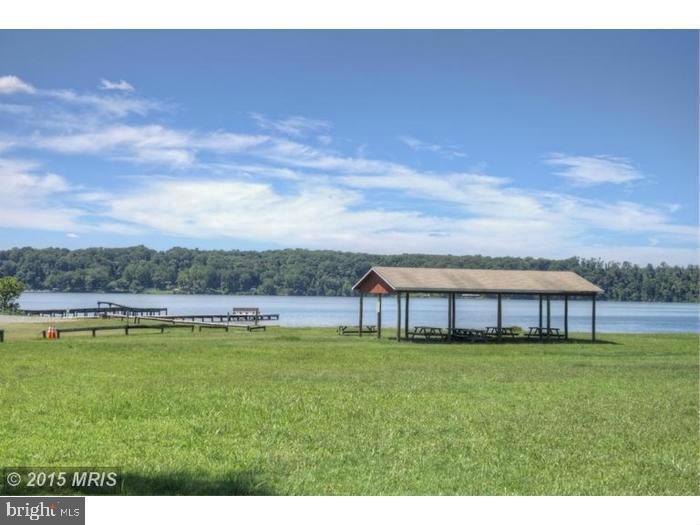 WIDEWATER BEACH - Residential Lease