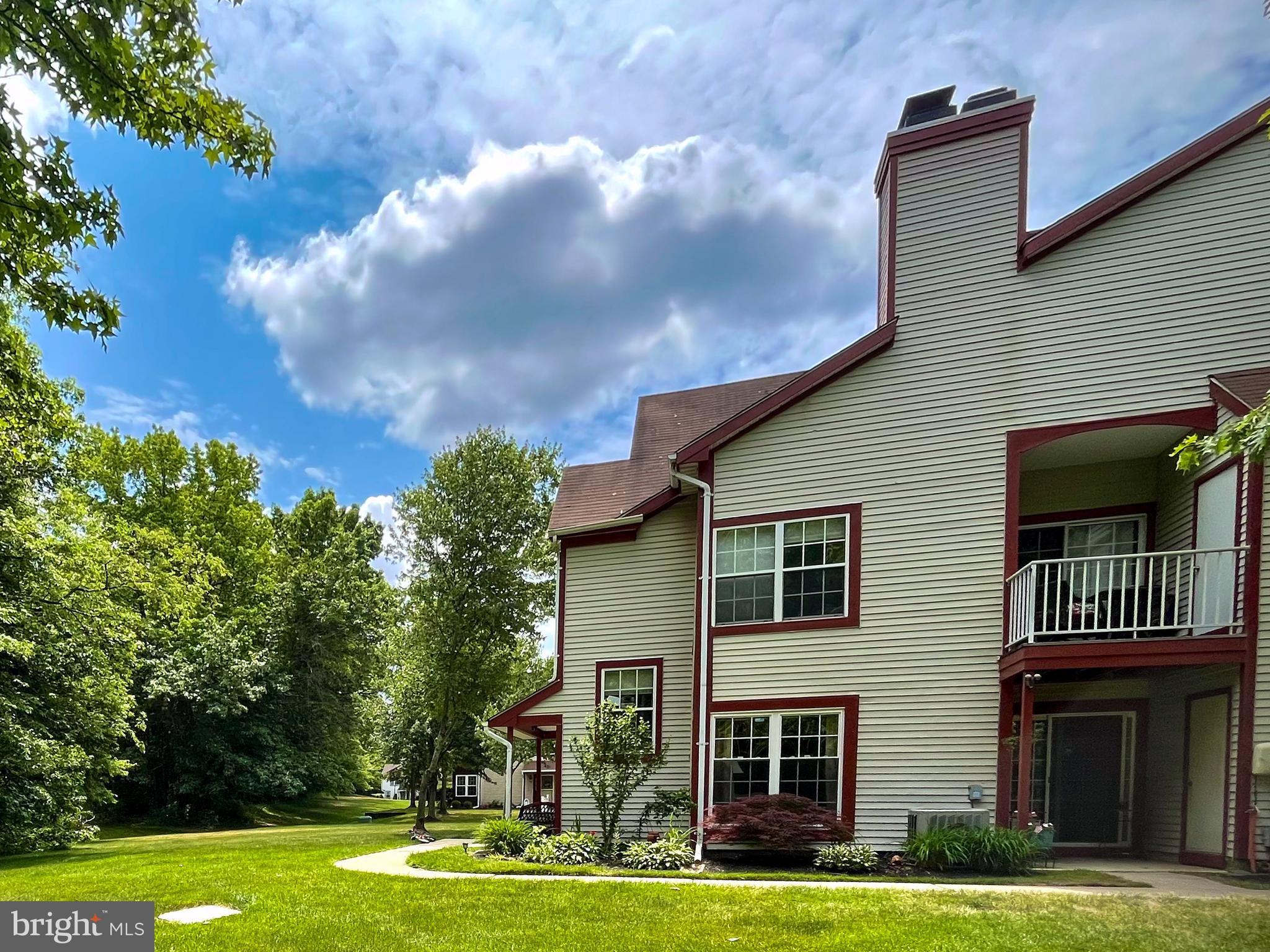 ANDOVER GLEN - Residential Lease