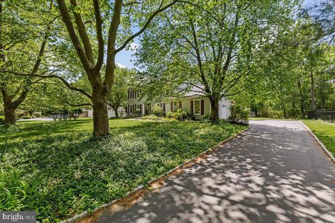 15 HAMILTON COURT LAWRENCEVILLE NJ 08648