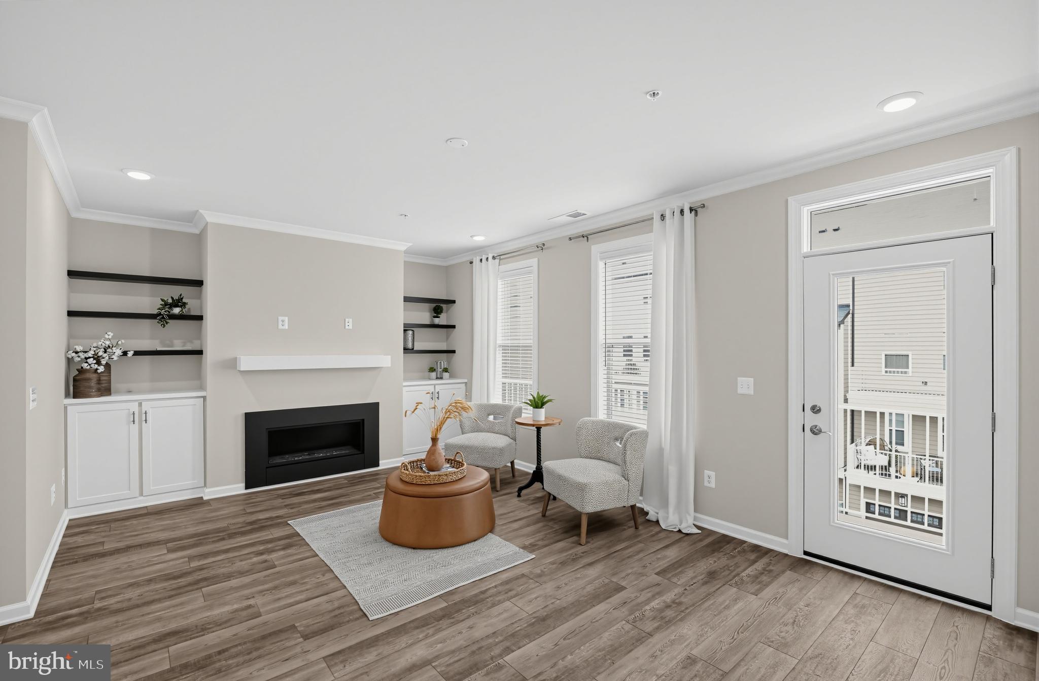 45222 LETTERMORE SQUARE