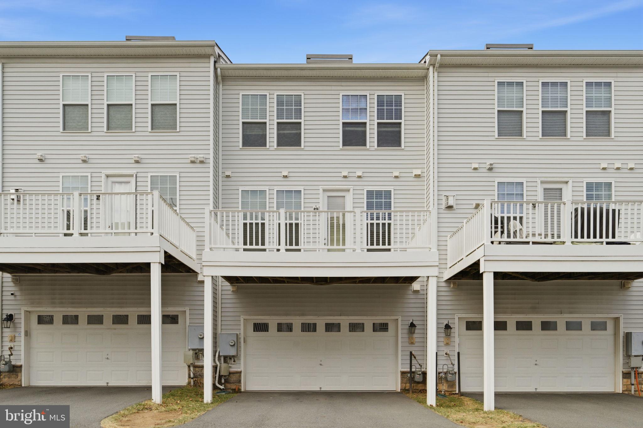 BRAMBLETON - Residential