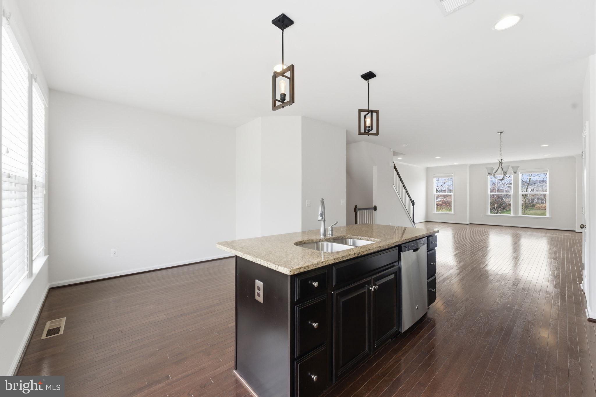 BRAMBLETON - Residential