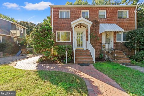 307 E OXFORD AVENUE 1/2 ALEXANDRIA VA 22301