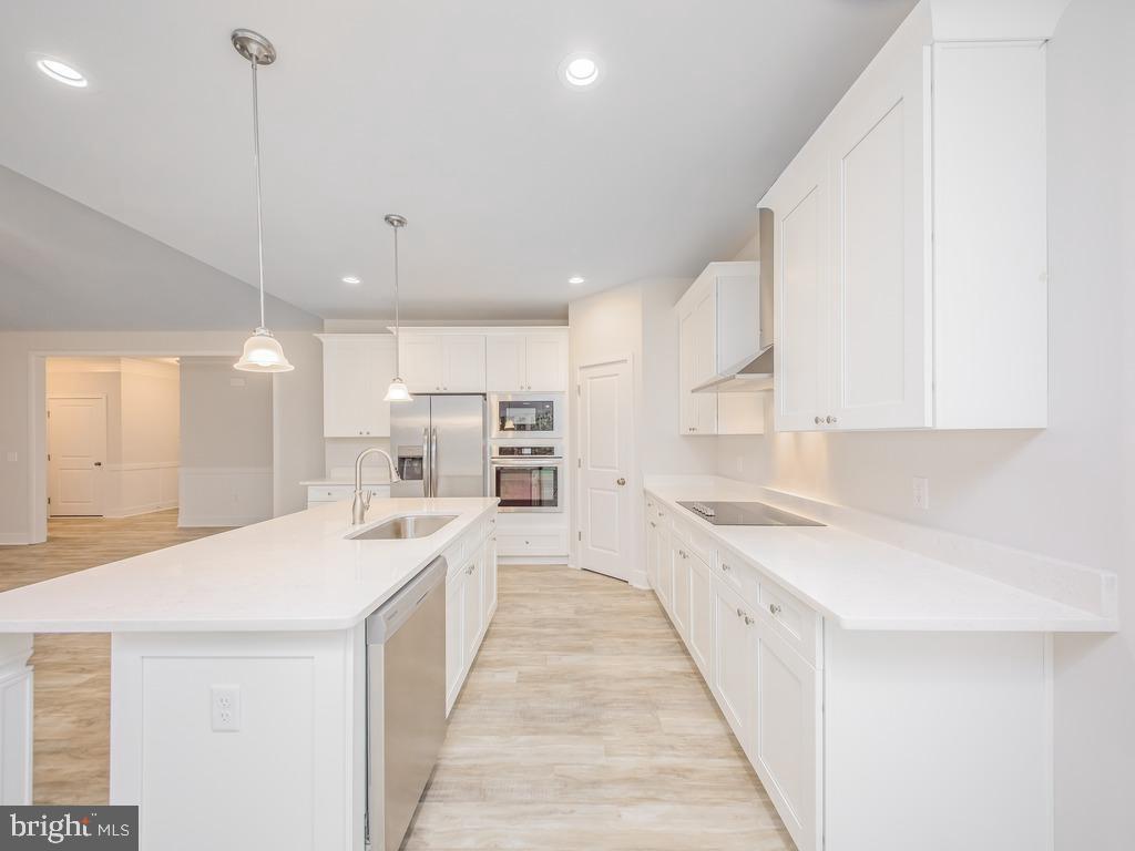 SUNRISE BAY - Residential