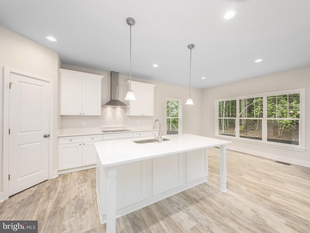 SUNRISE BAY - Residential