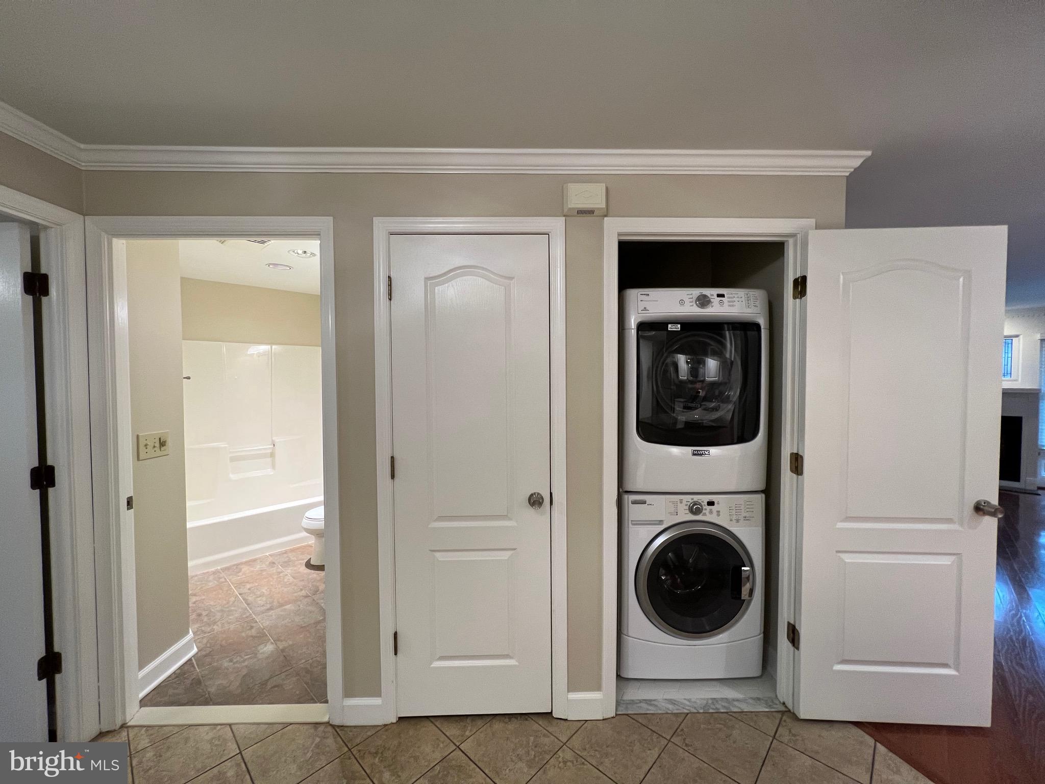 6924 FAIRFAX DRIVE 132