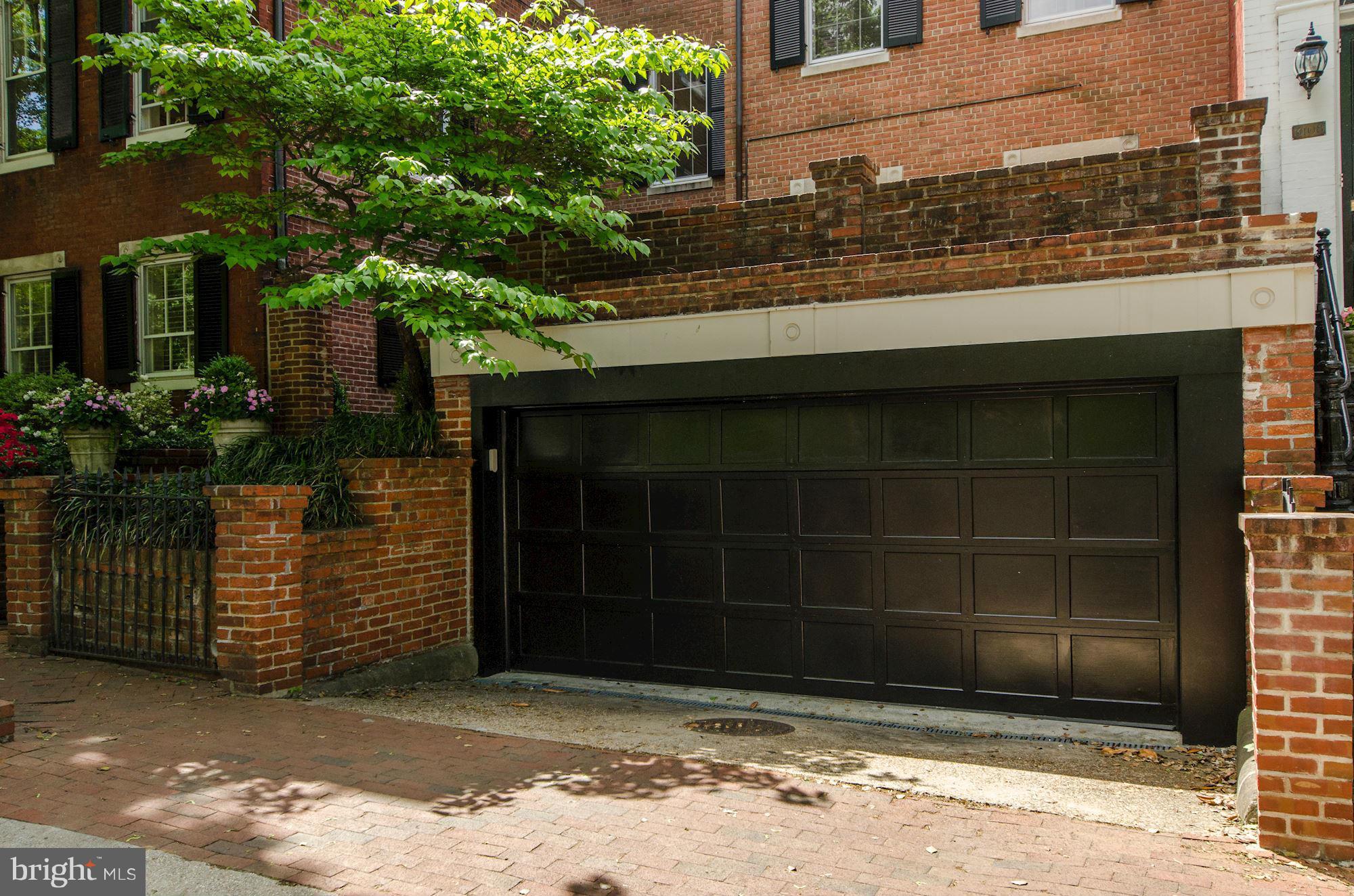 GEORGETOWN - Residential