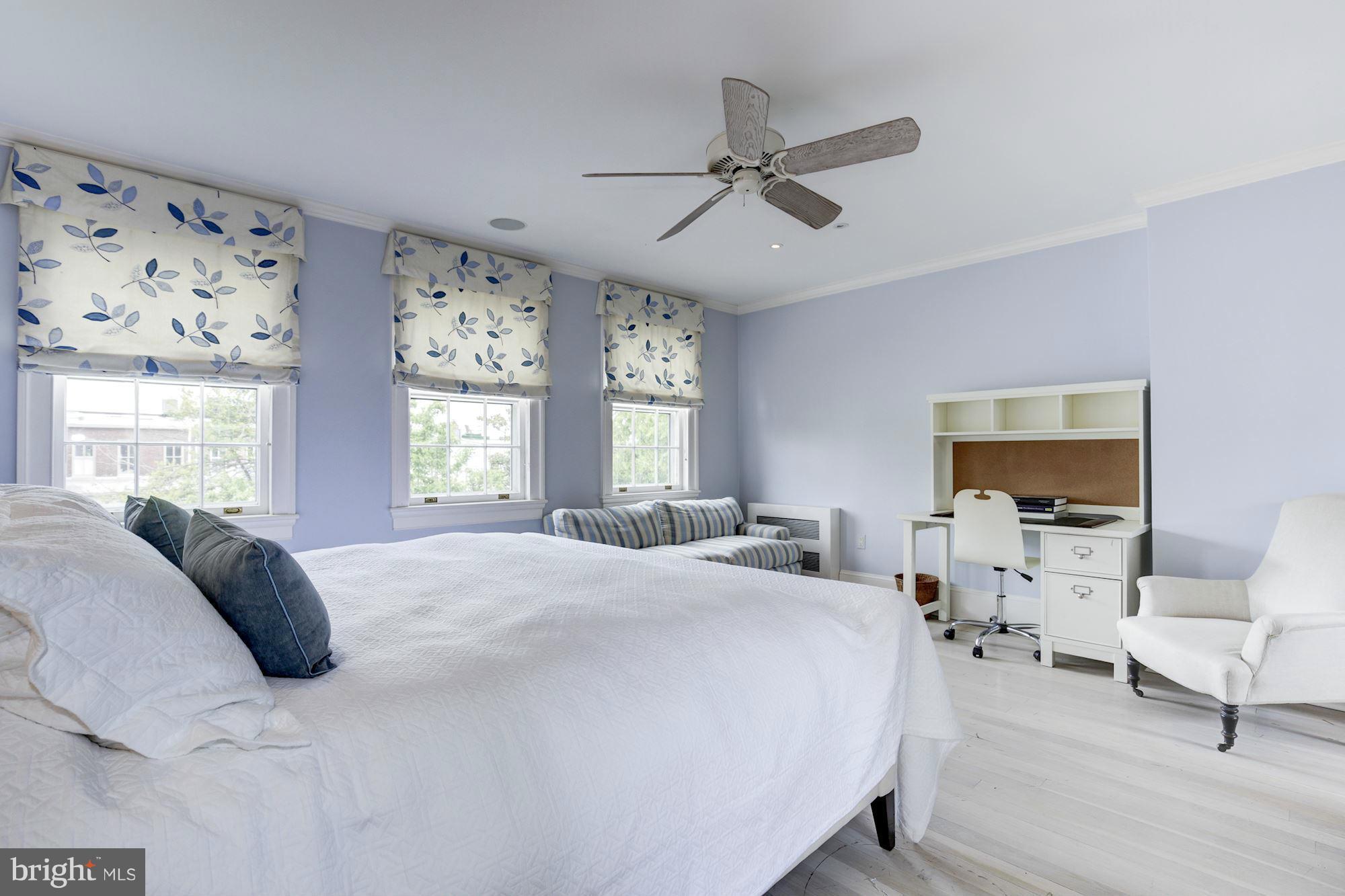GEORGETOWN - Residential