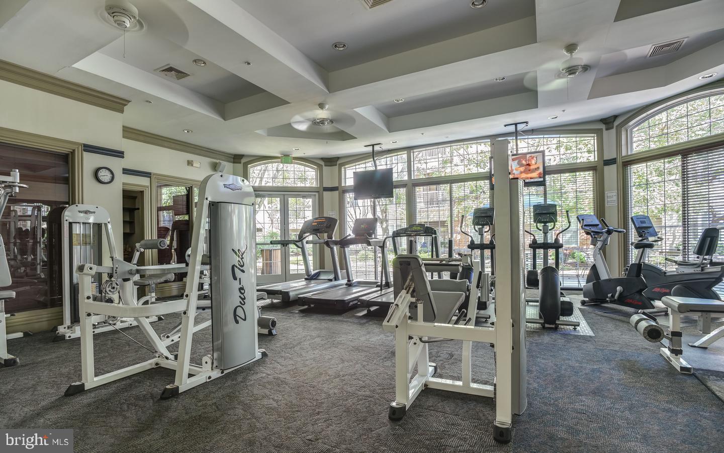 HIGH VIEW AT HUNT VALLEY - Residential