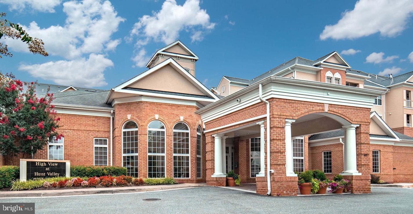 HIGH VIEW AT HUNT VALLEY - Residential